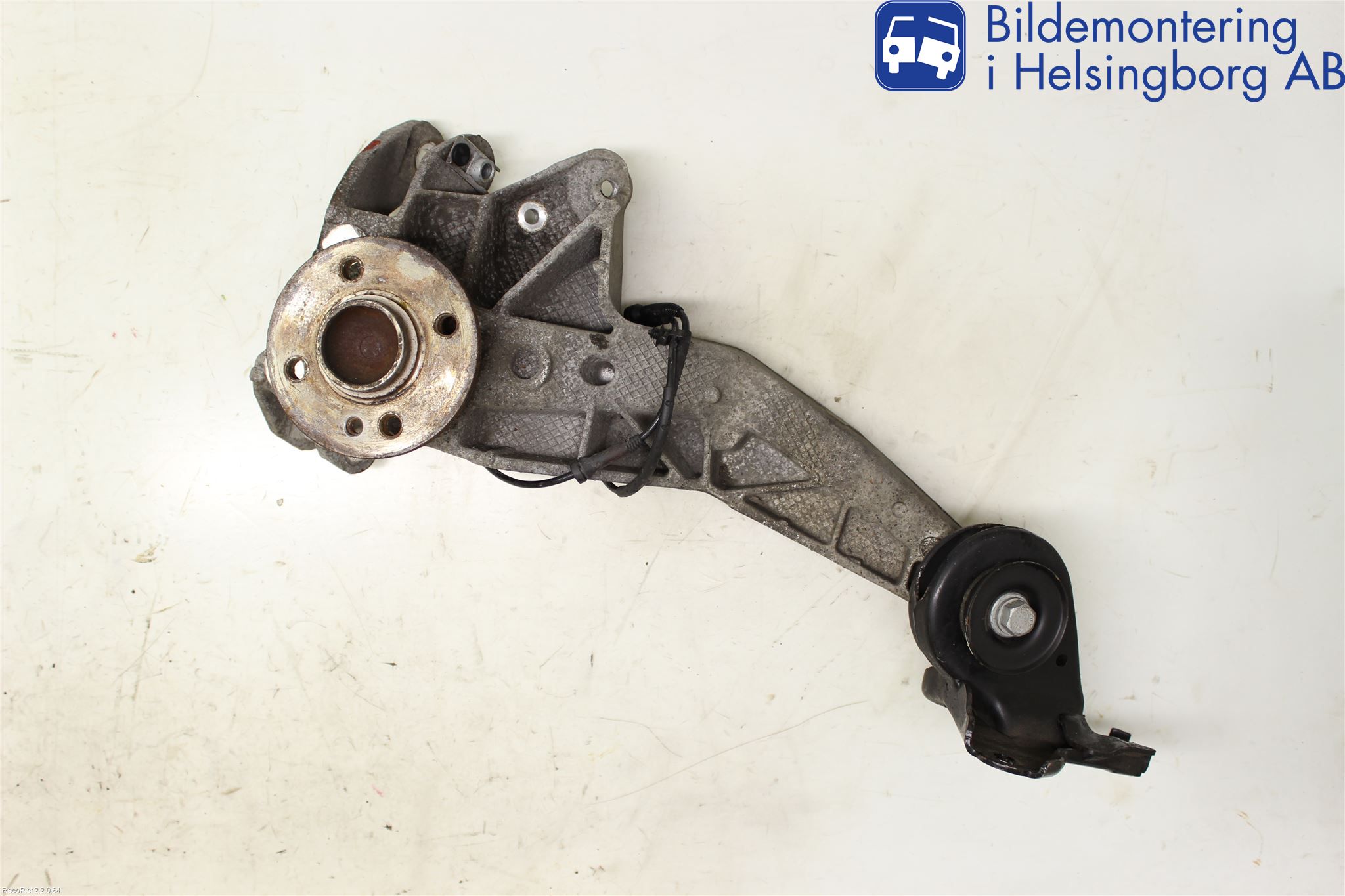 Mini COUPE R56 05-14 Spindel Vb