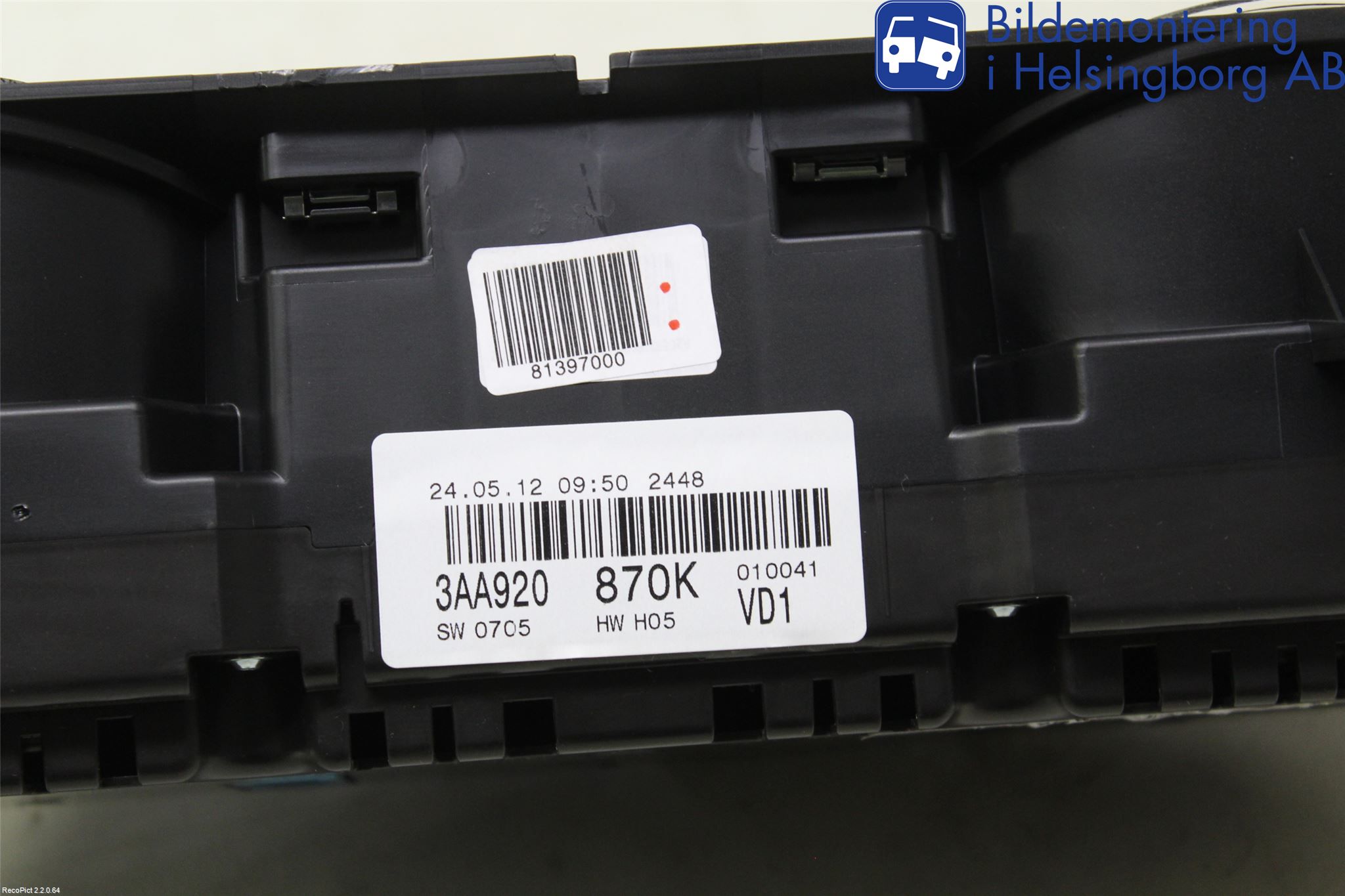 Volkswagen VW PASSAT 11-14 Instr Kombinert