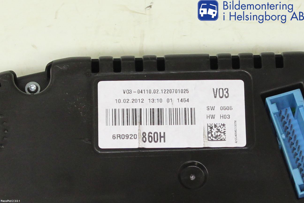 Volkswagen VW POLO 10-17 Instr Kombinert