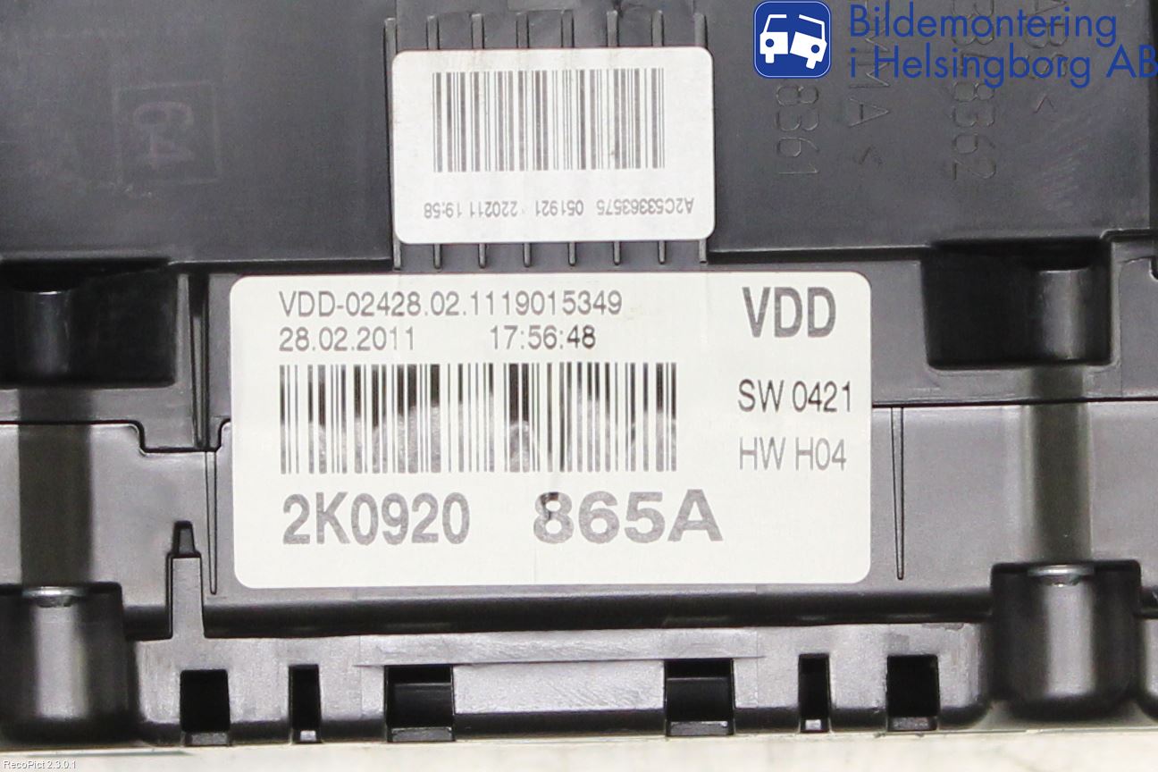 Volkswagen VW CADDY 11-15 Instr Kombinert