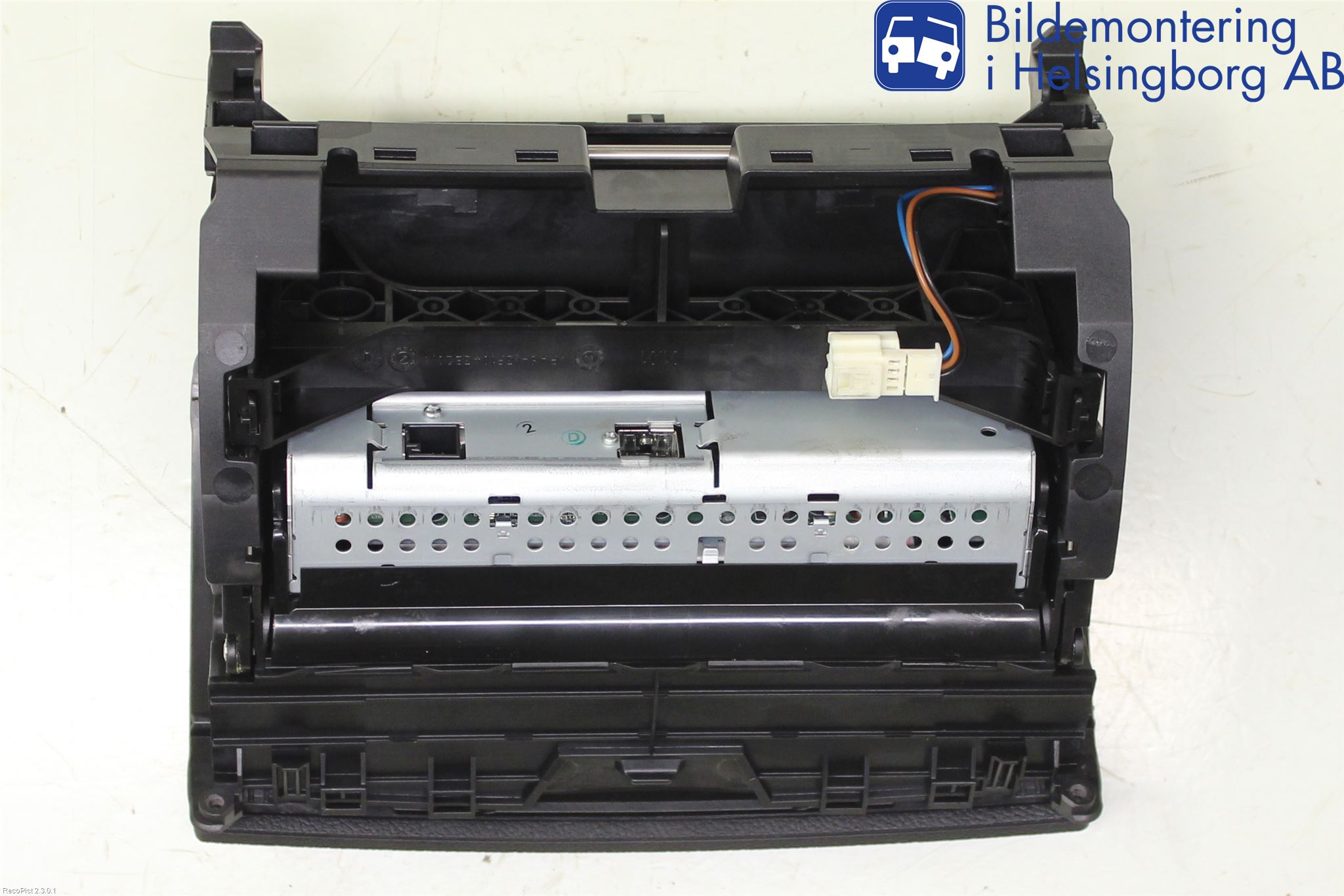 Mercedes-Benz MB C-KLASS (W204) 07-15 Stereo Radio Øvrig