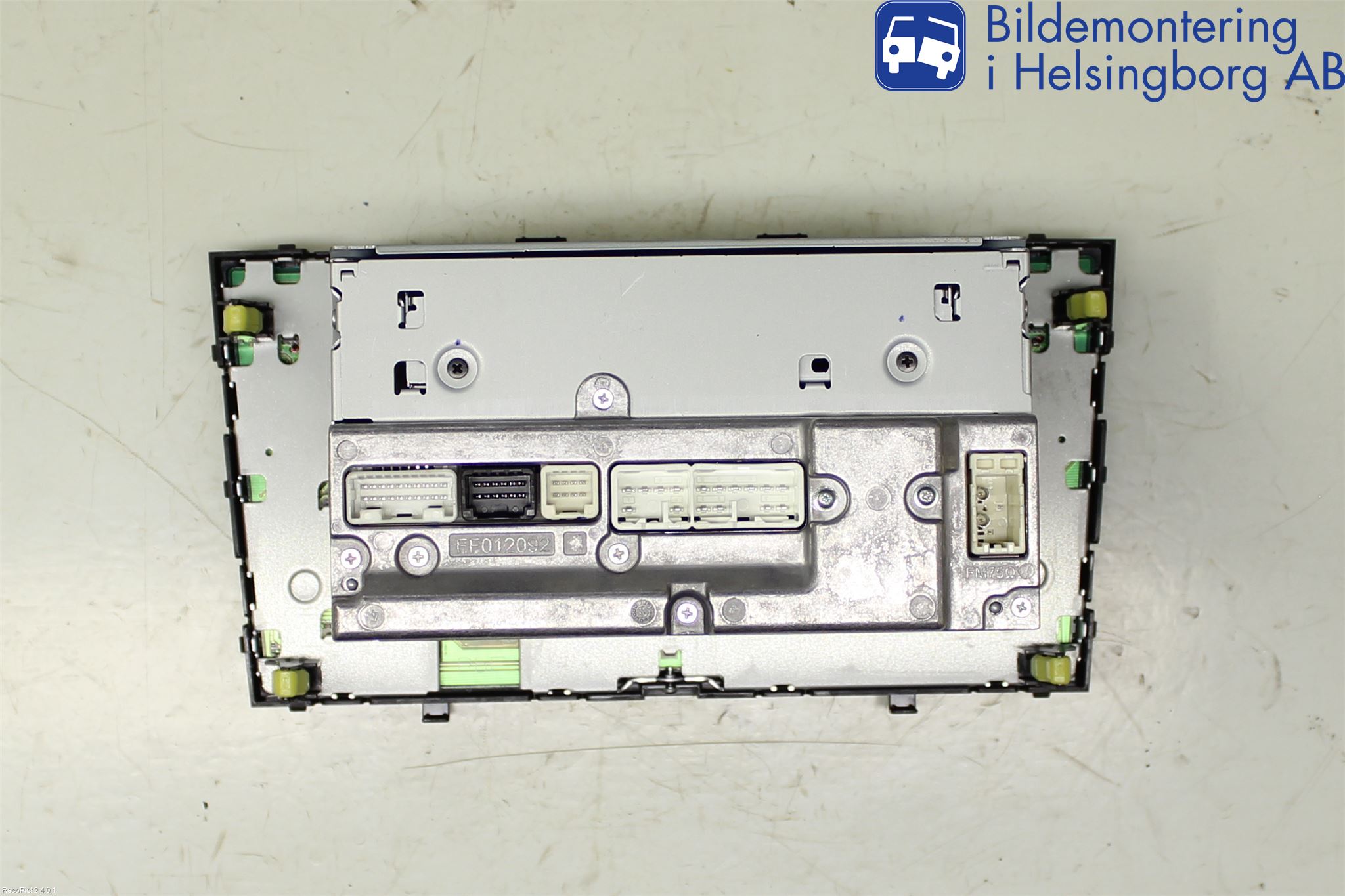Toyota AVENSIS 09-15 Stereo Radio Med Cd