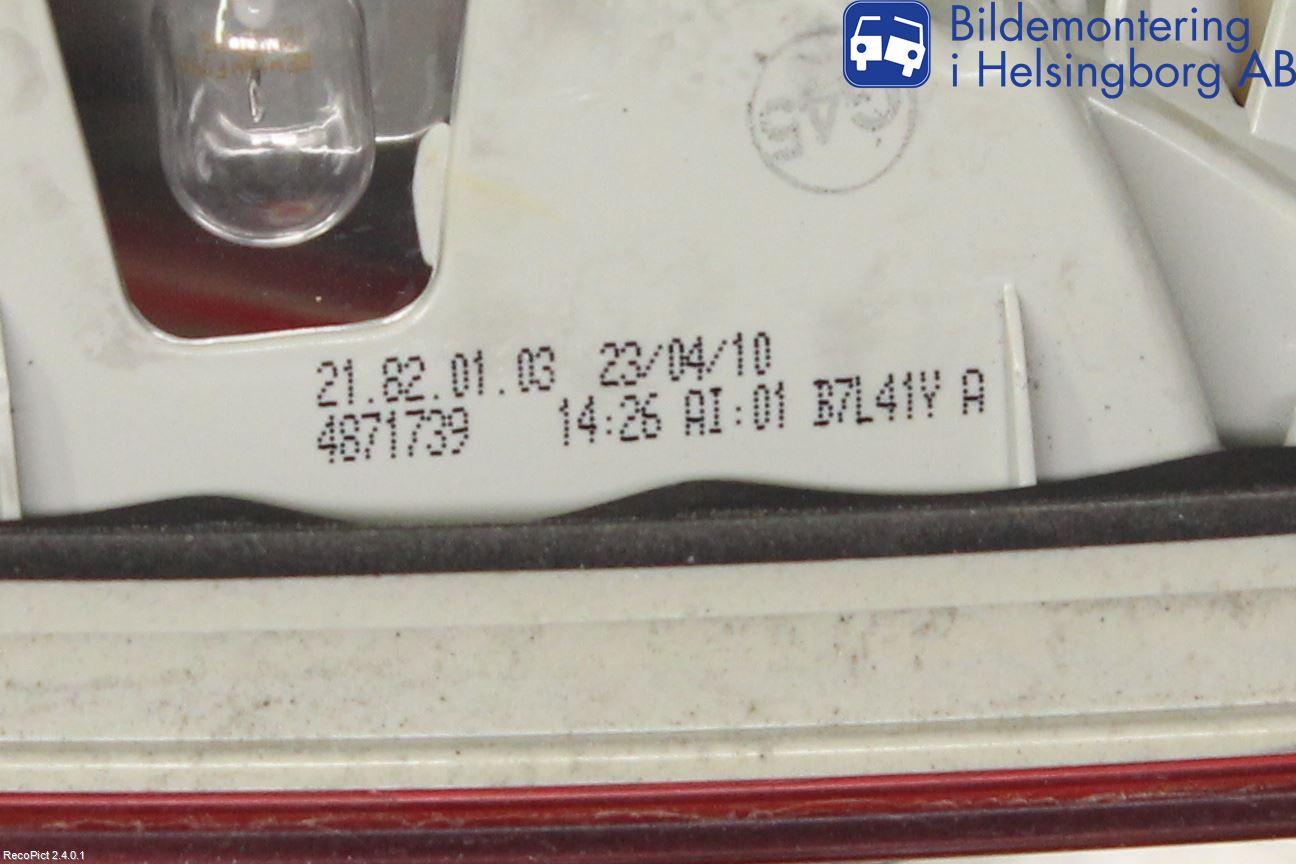 BMW 3 E90/91 SED/TOU 05-12 Baklykt Venstre  På Luke(Indre