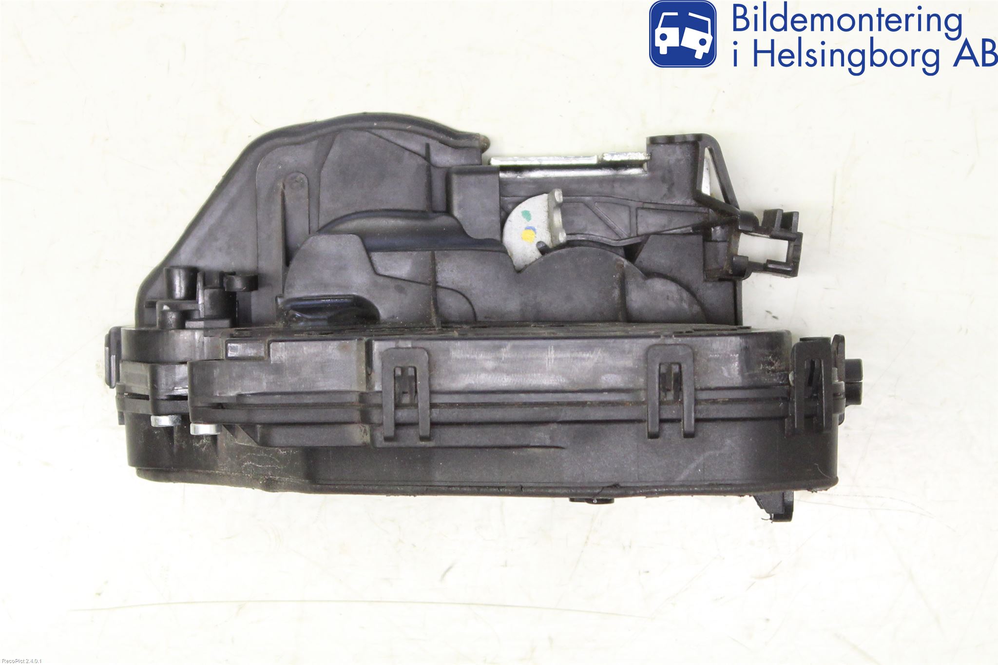 BMW 3 E90/91 SED/TOU 05-12 Sentrallåsmotor Venstre