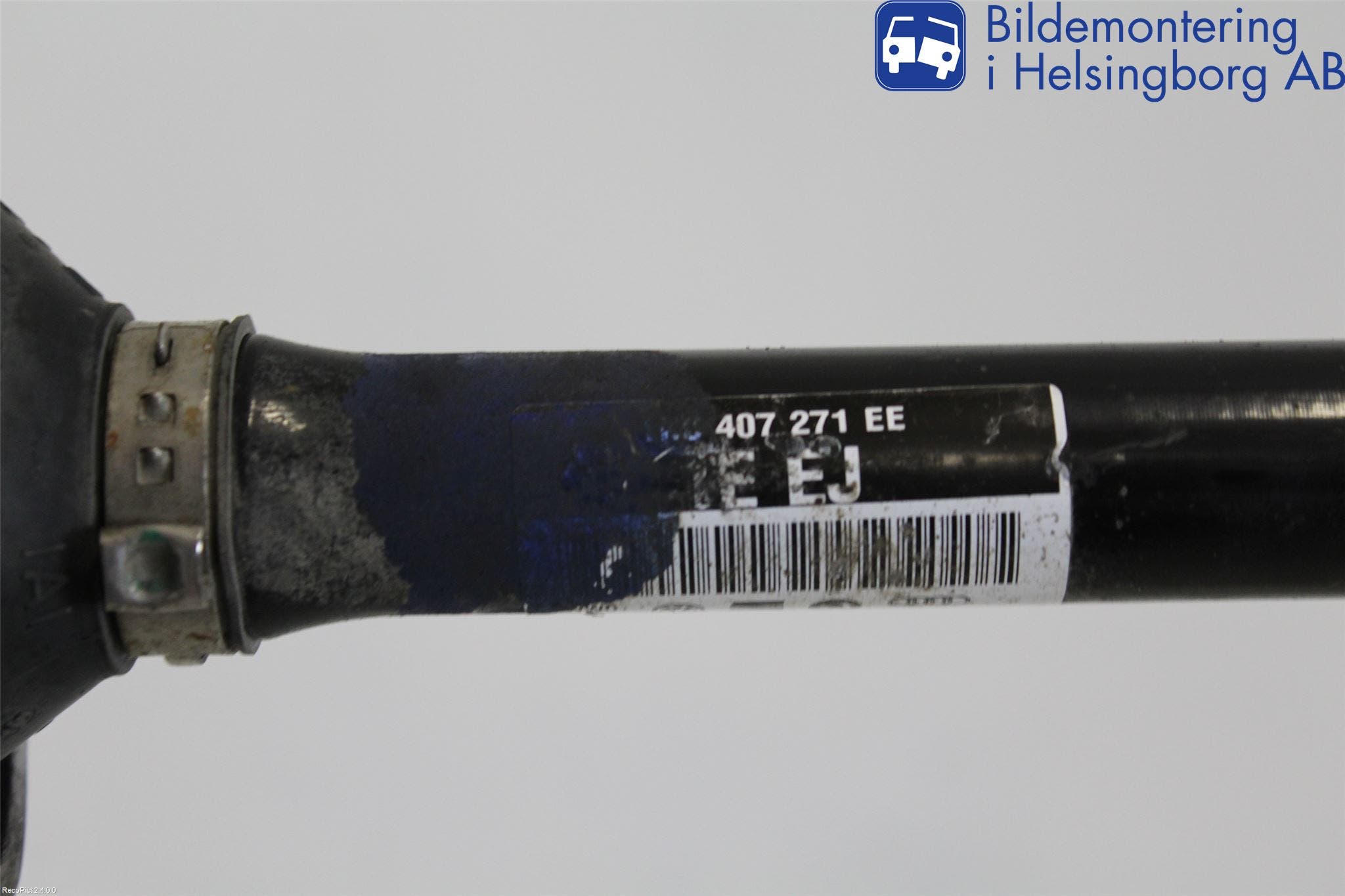Volkswagen VW PASSAT 11-14 Drivaksel Foran Kompl Venstre