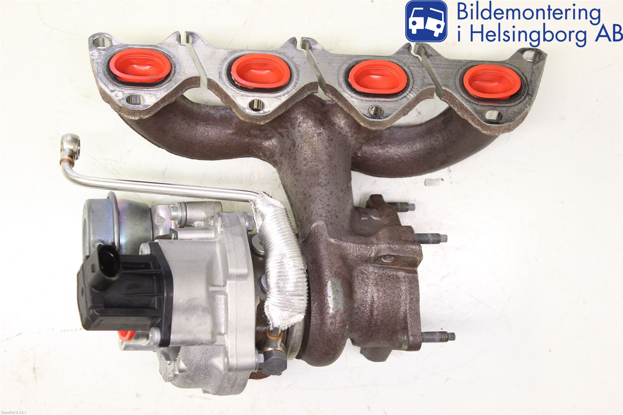 Volkswagen VW PASSAT 11-14 Turboaggregat