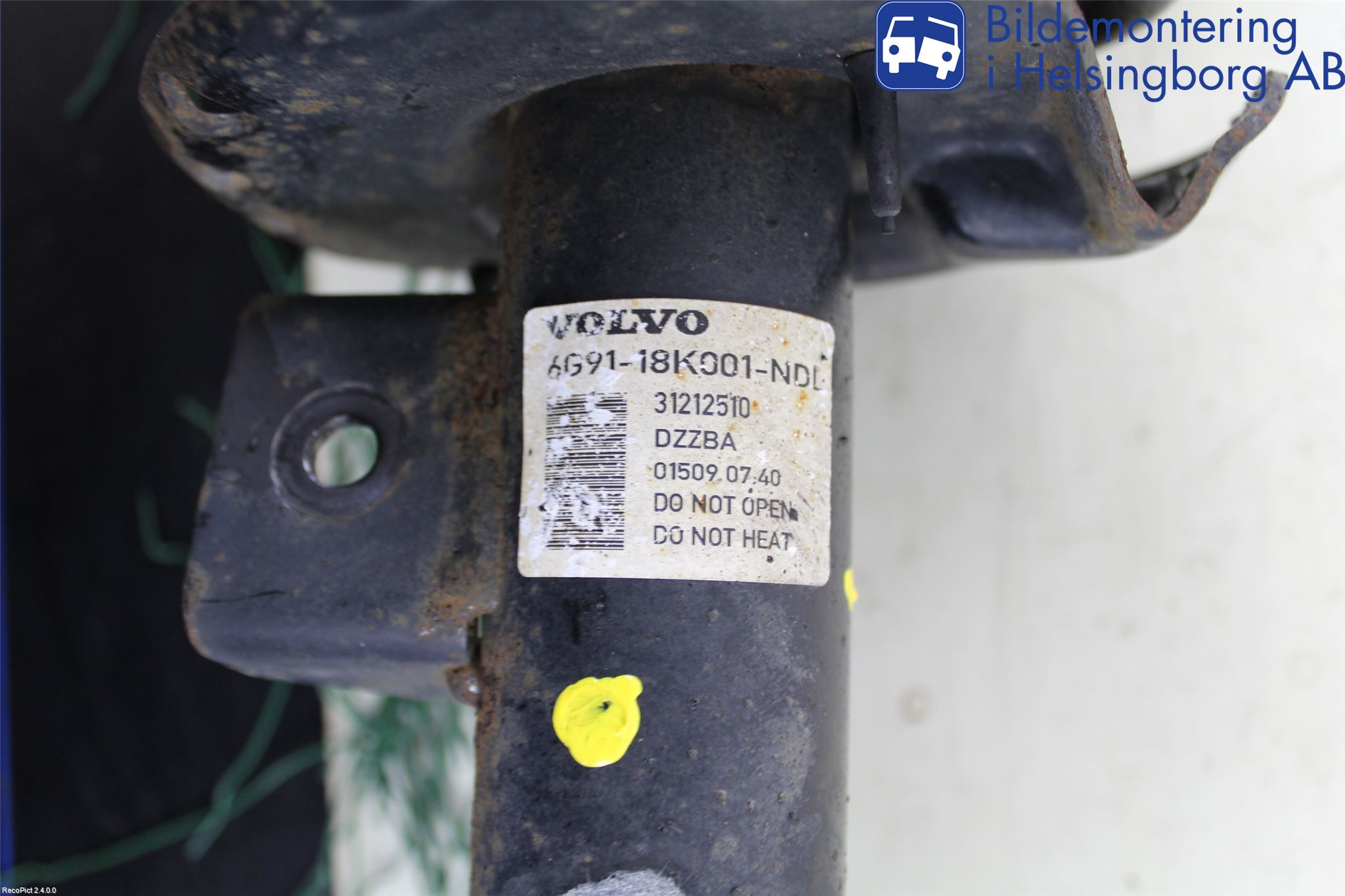 Volvo V70 08-13 Fjærbein Foran Venstre