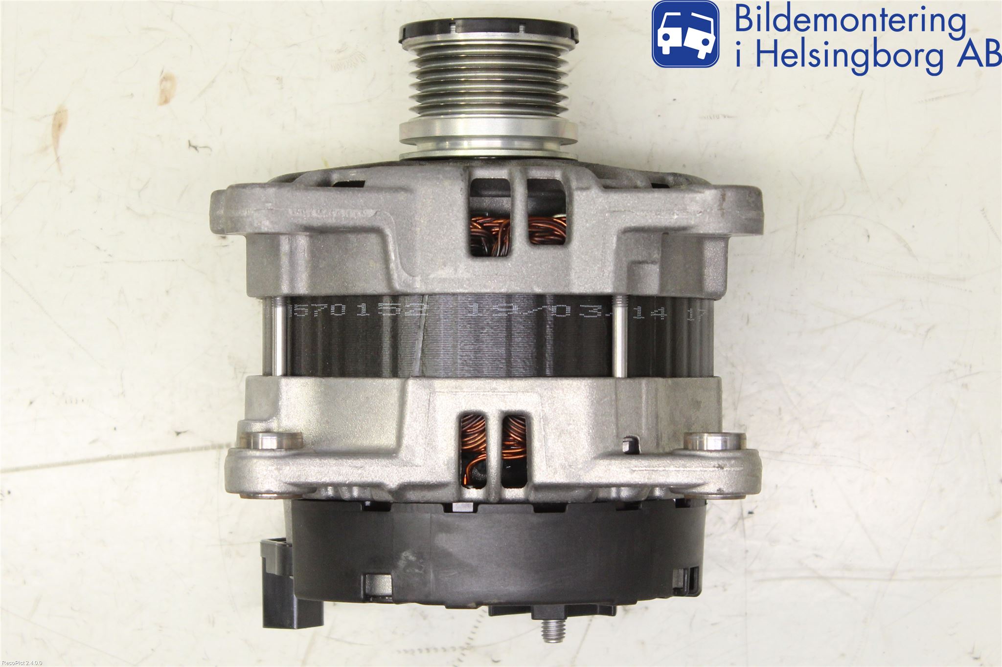 Audi A4 12-15 Dynamo