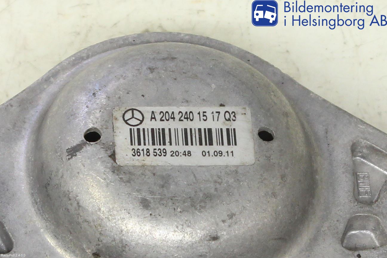 Mercedes-Benz MB C-KLASS (W204) 07-15 Motor Feste Gummi