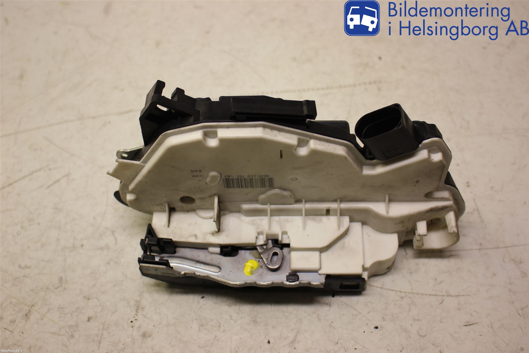 Skoda CITIGO / CITIGO E IV Sentrallåsmotor Venstre