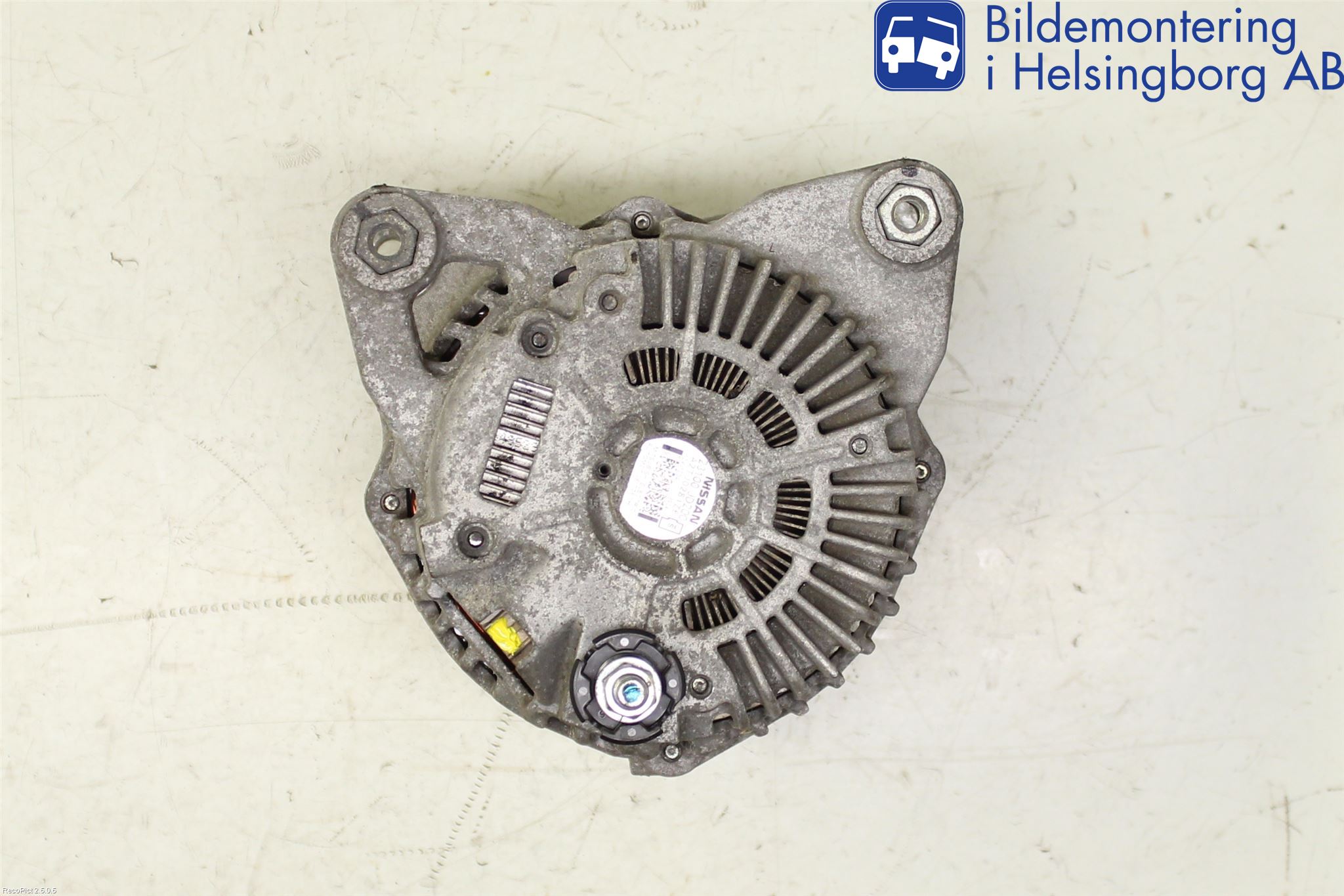 Nissan QASHQAI+2  08-10 Dynamo