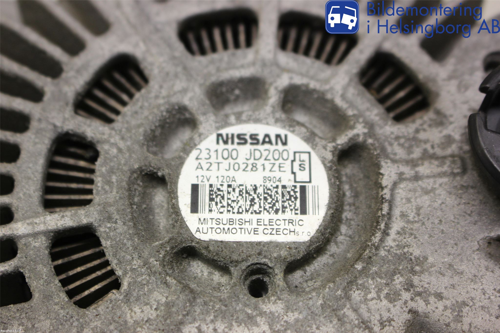 Nissan QASHQAI+2  08-10 Dynamo