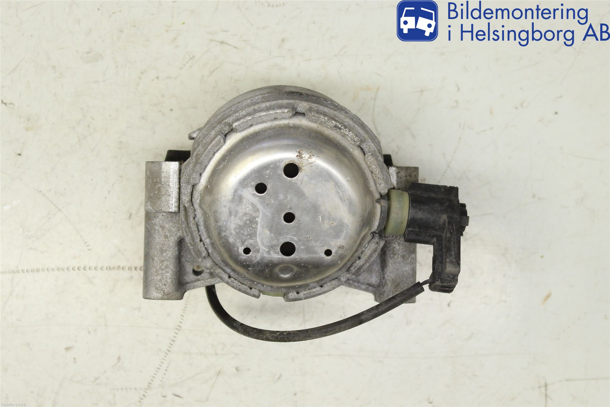 Audi A6/S6 4G 11-18 Motor Feste Gummi