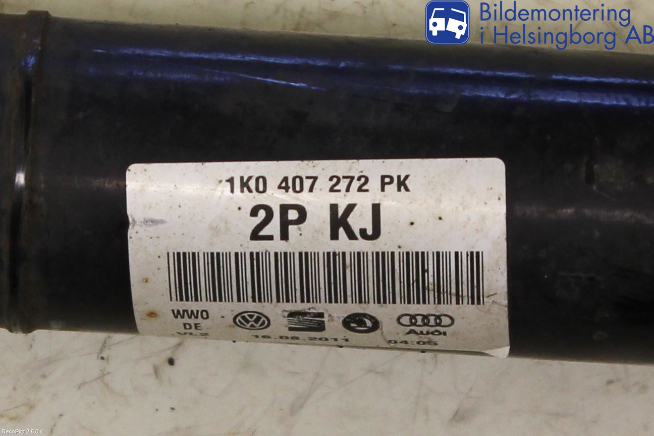 Volkswagen VW PASSAT 11-14 Drivaksel Foran Kompl Høyre