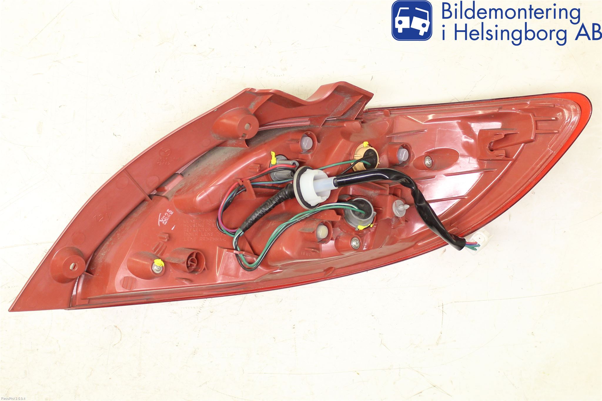 Mazda 2 (DE) 08-15 Baklykt Venstre
