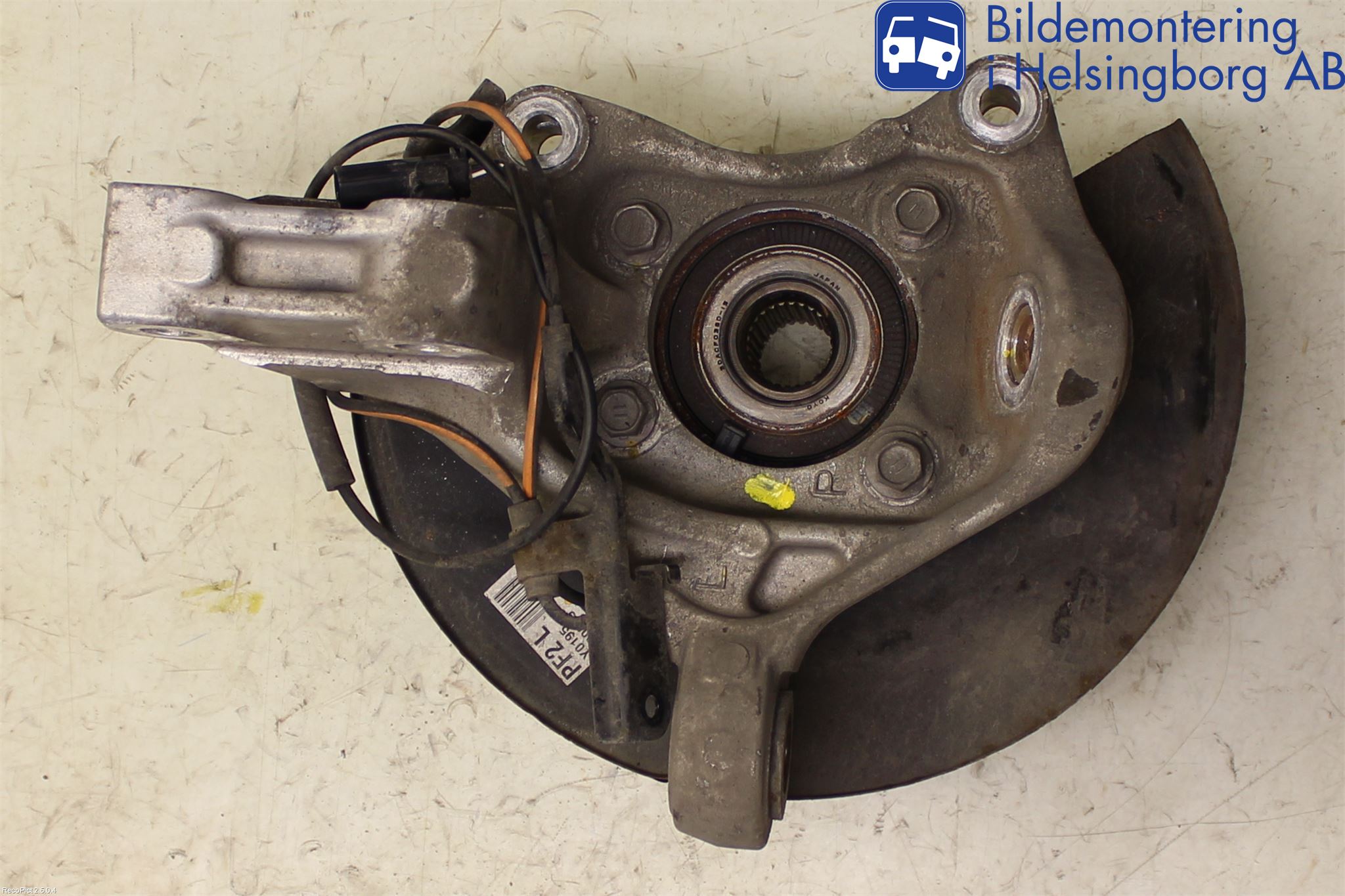 Toyota PRIUS ZVW30 09-20 Spindel Vf