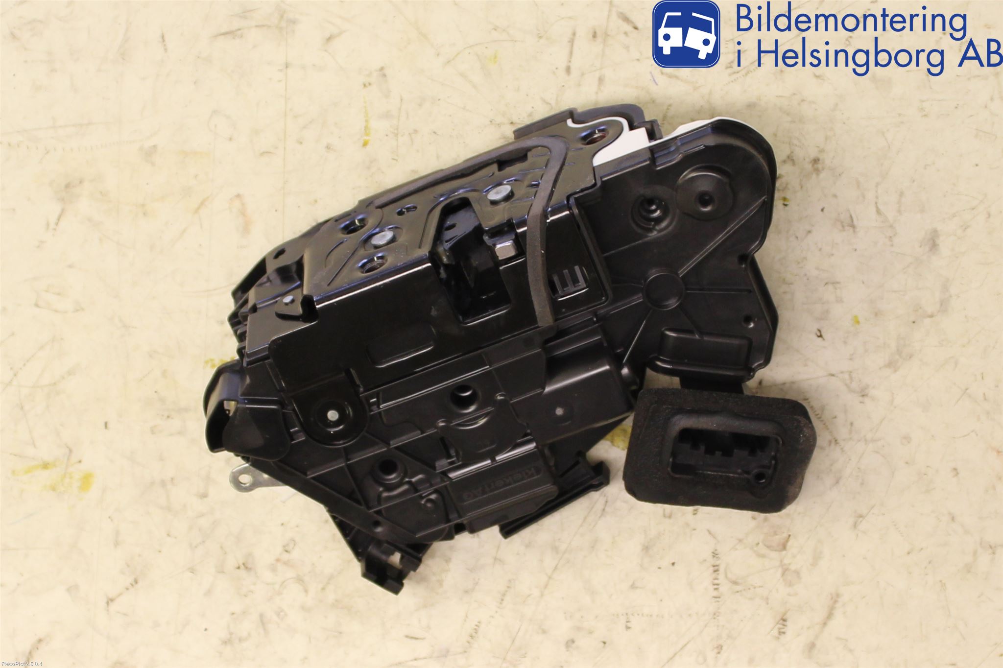 Volkswagen VW POLO 10-17 Sentrallåsmotor Venstre