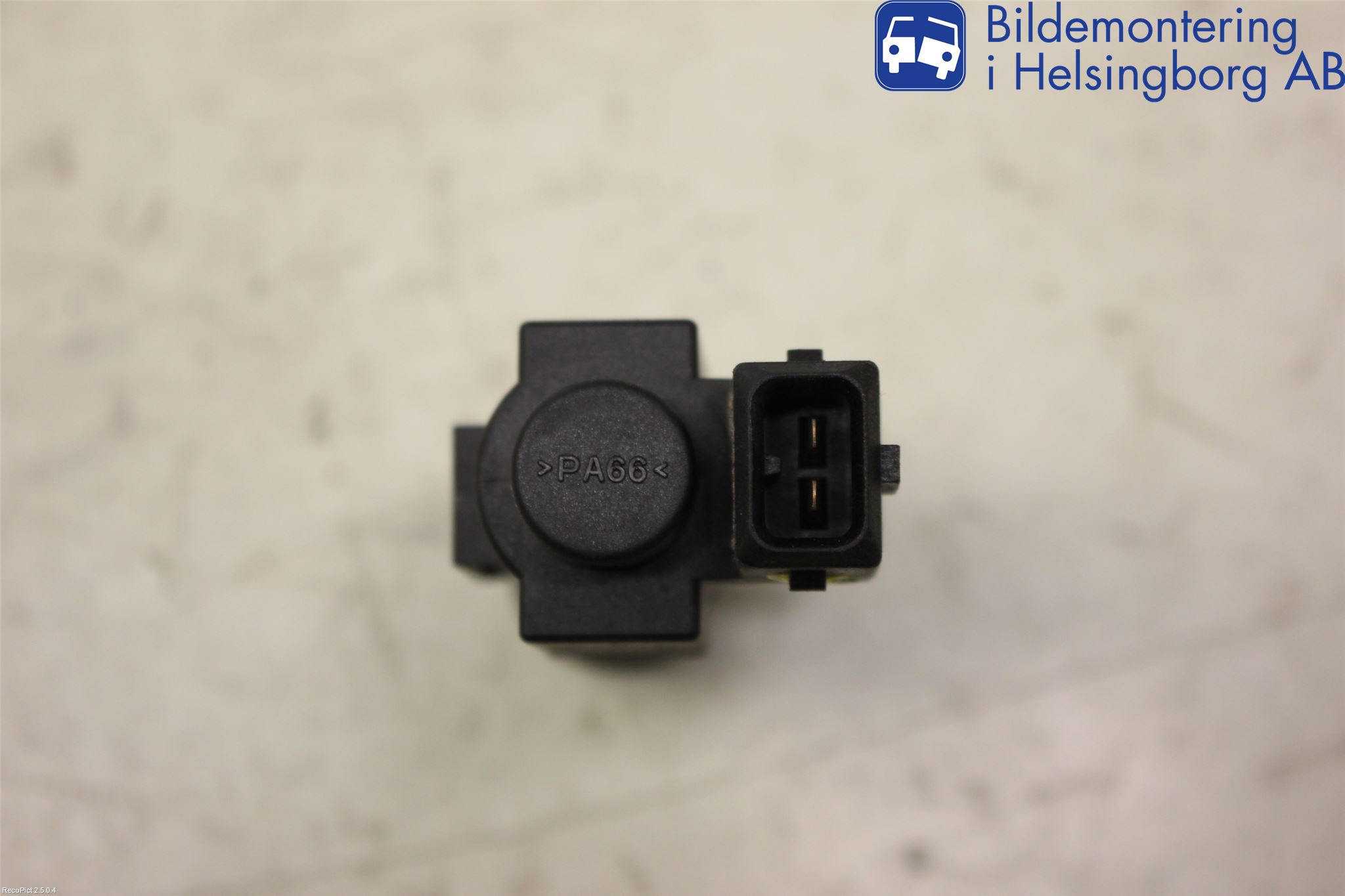 BMW 5 E60/61 Sed/Tou 02-10 Vacuumventil