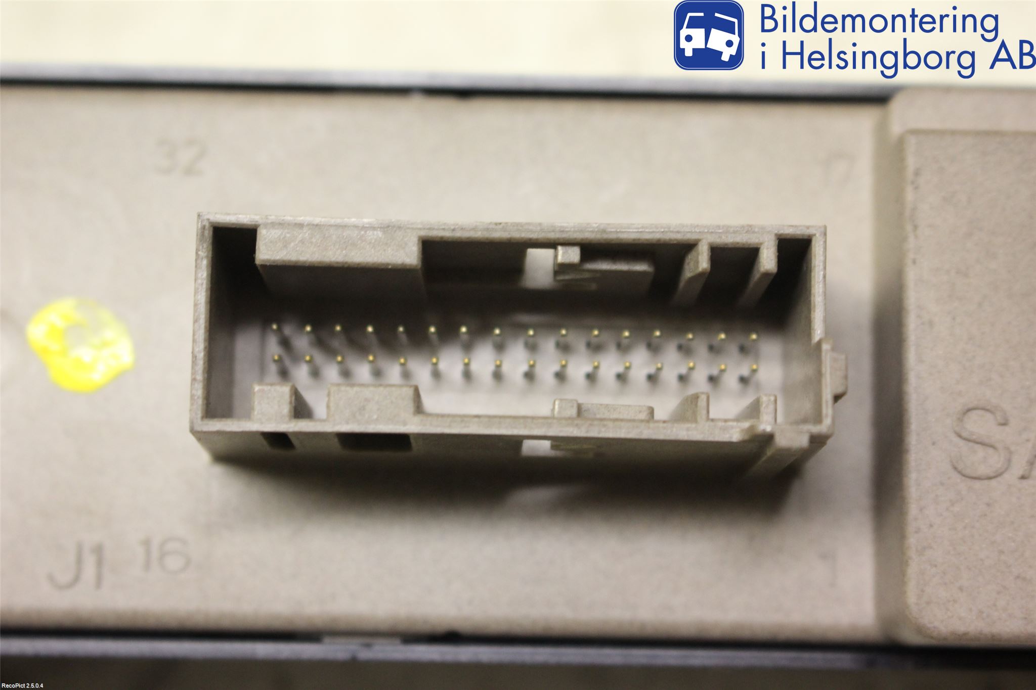 Saab 9-3 VER 2 Bryter Vindusheis