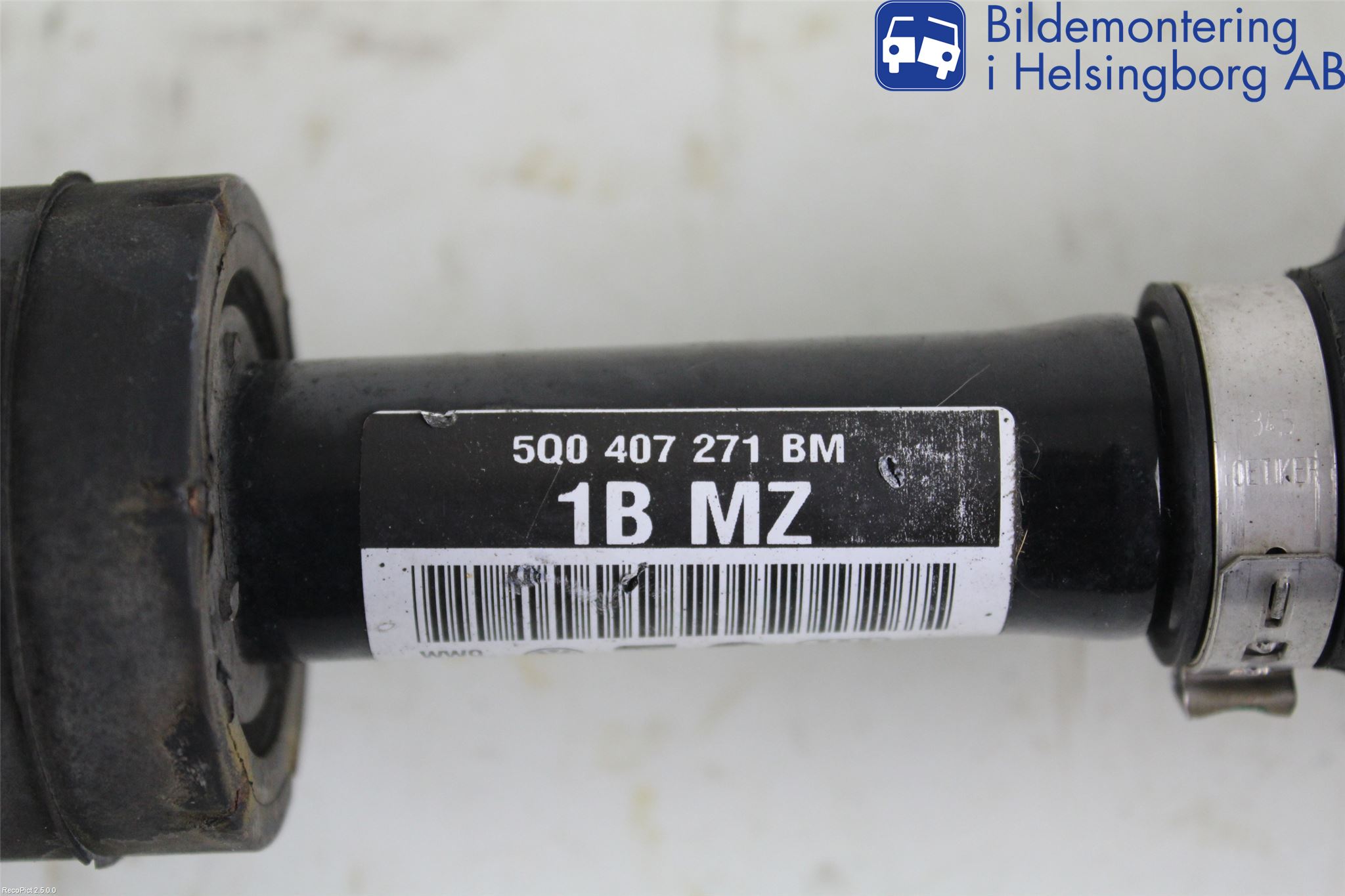 Audi A3/S3 8V 13-20 Drivaksel Foran Kompl Venstre