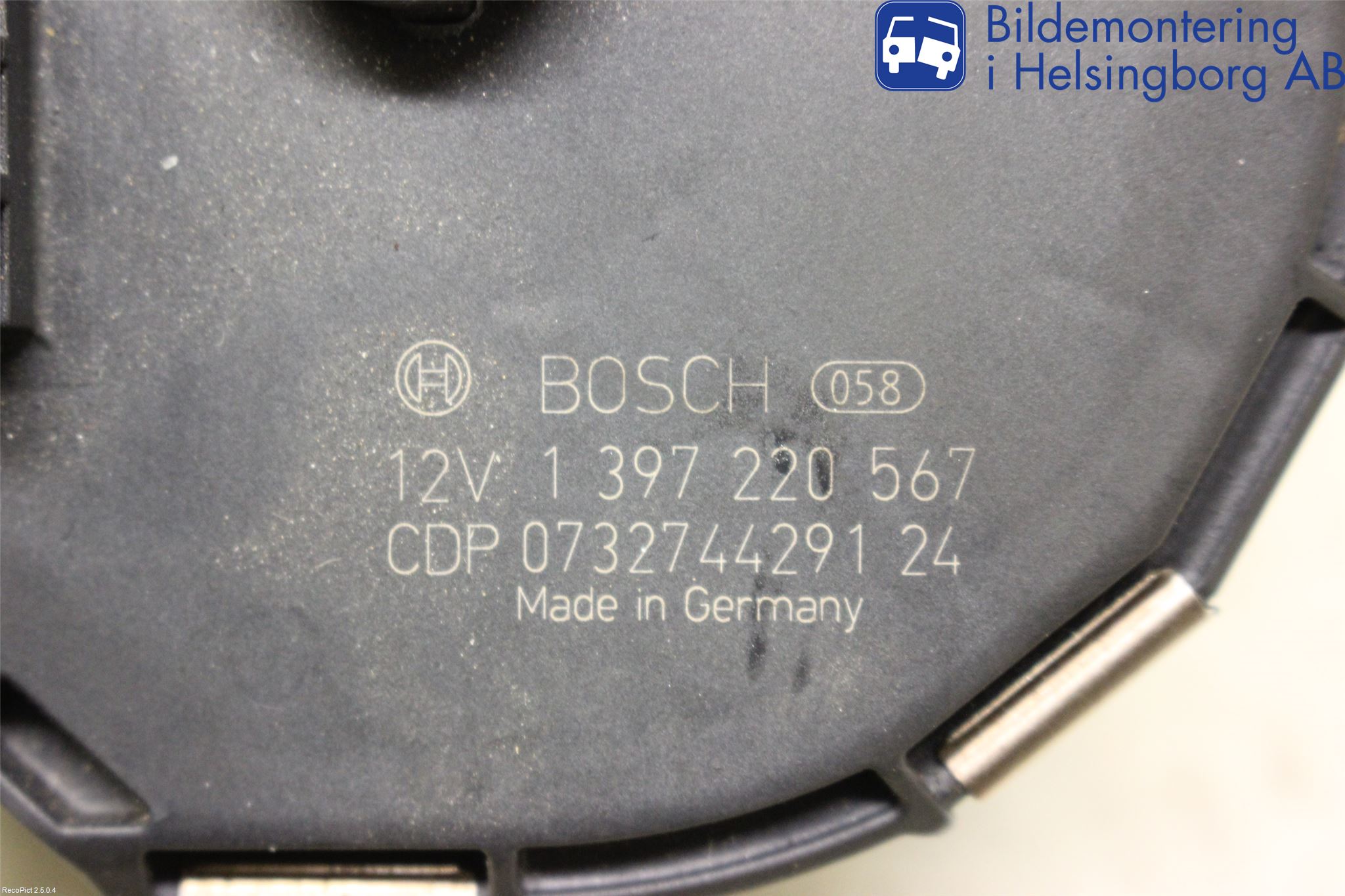 Mercedes-Benz MB C-KLASS (W204) 07-15 Viskermotor Frontrute