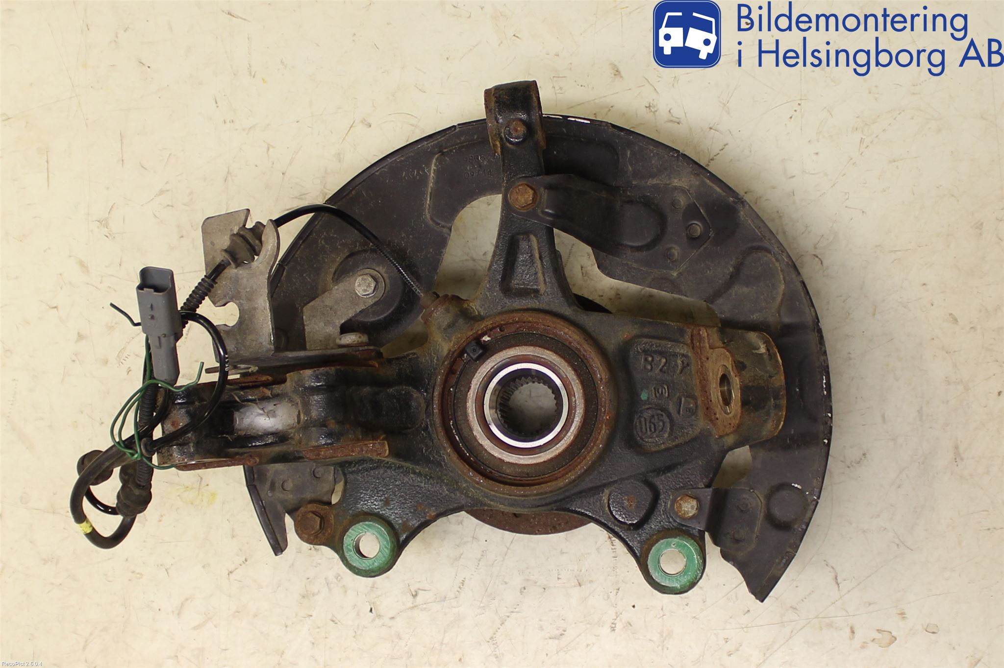 Peugeot 308 14-21 Spindel Hf
