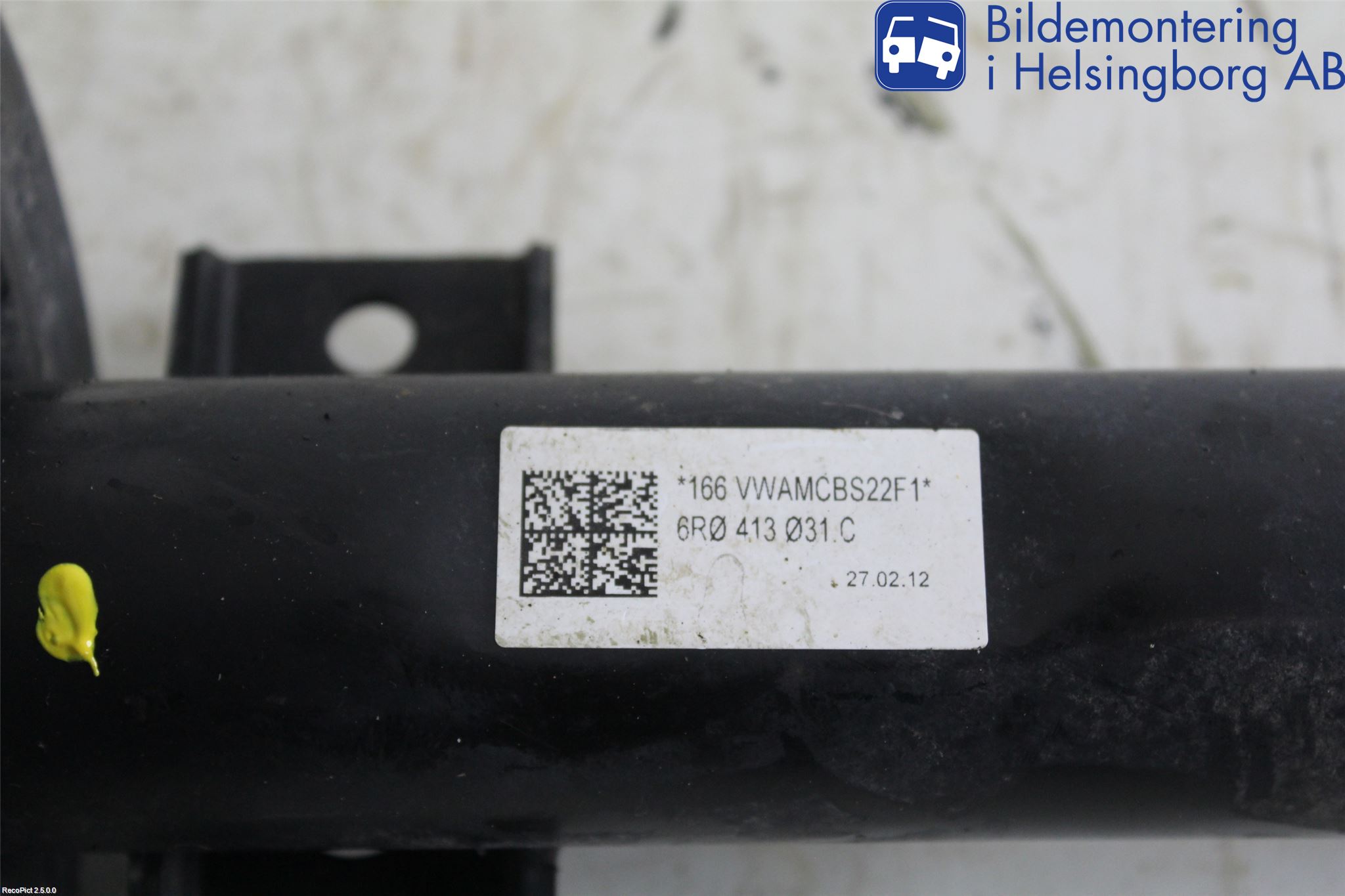 Volkswagen VW POLO 10-17 Fjærbein Foran Venstre