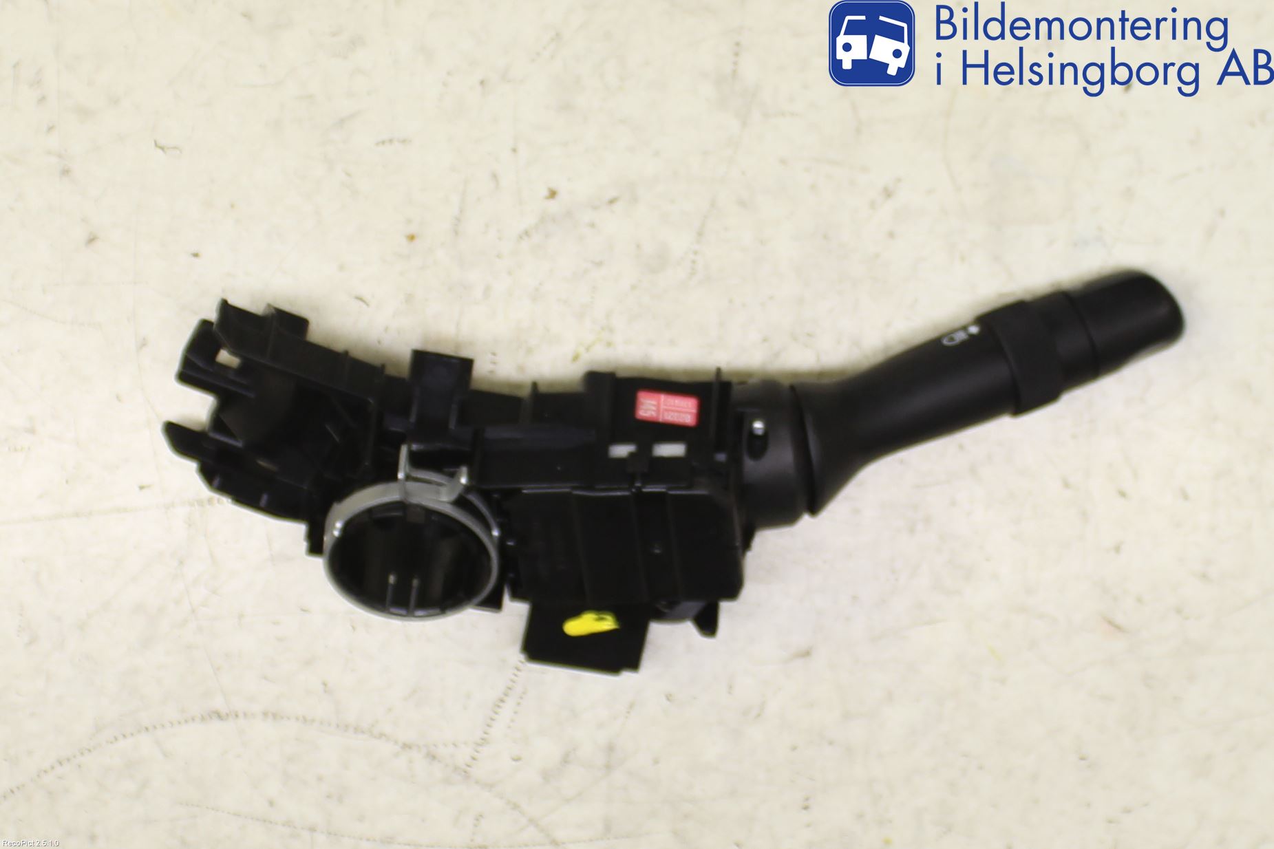 Toyota YARIS XP130 12-14 Bryter Ratt Blinklys - Lys