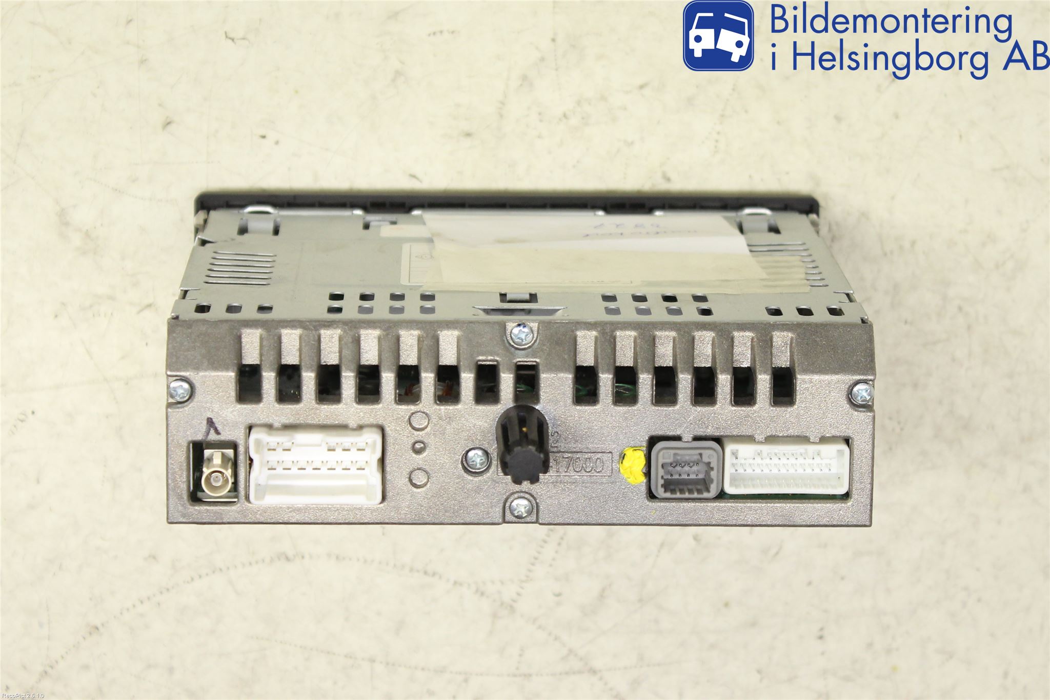 Mercedes-Benz MB CITAN (W415) 13-21 Stereo Radio Med Cd