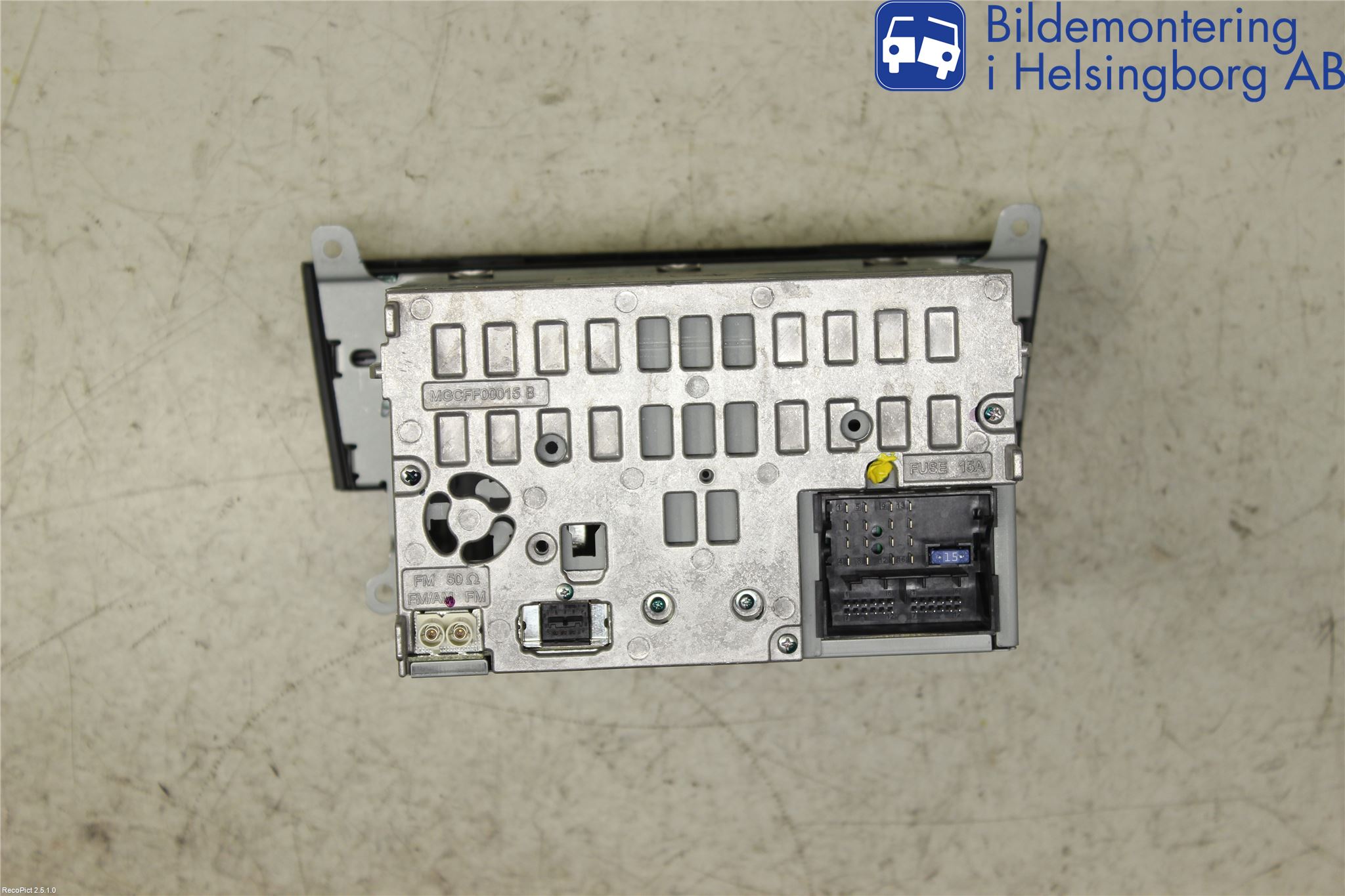 Audi A4/S4 08-11 Stereo Radio Med Cd