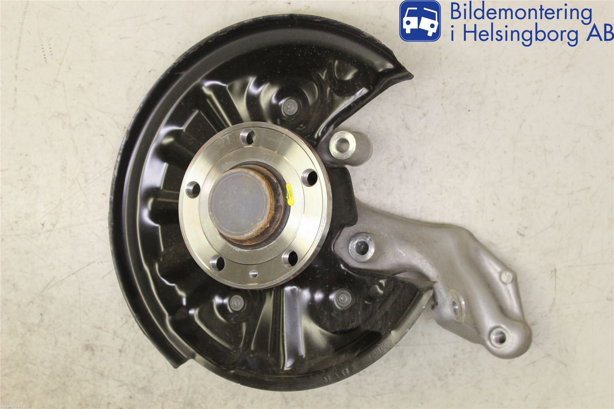 Skoda SUPERB 16-24 Spindel Hb