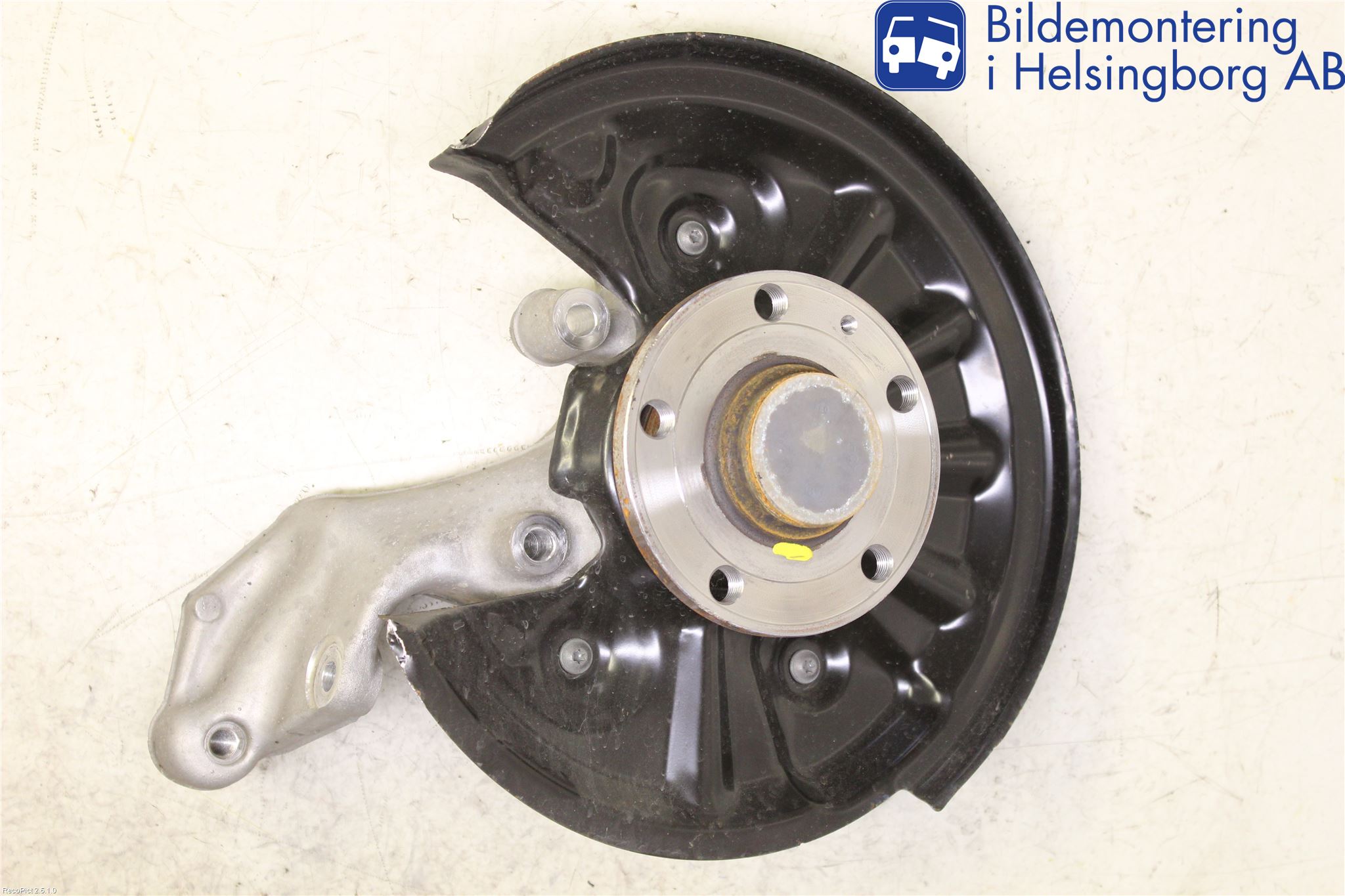 Skoda SUPERB 16-24 Spindel Vb