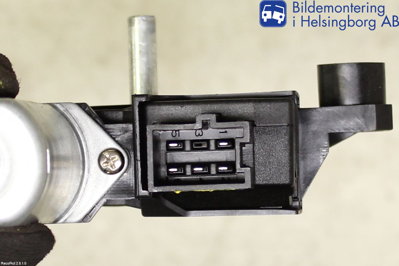 Mercedes-Benz MB C-KLASS (W205) 14-21 Vindusheismotor