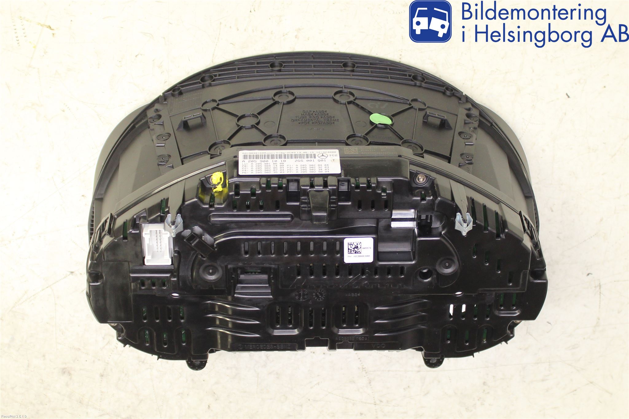 Mercedes-Benz MB C-KLASS (W205) 14-21 Instr Kombinert