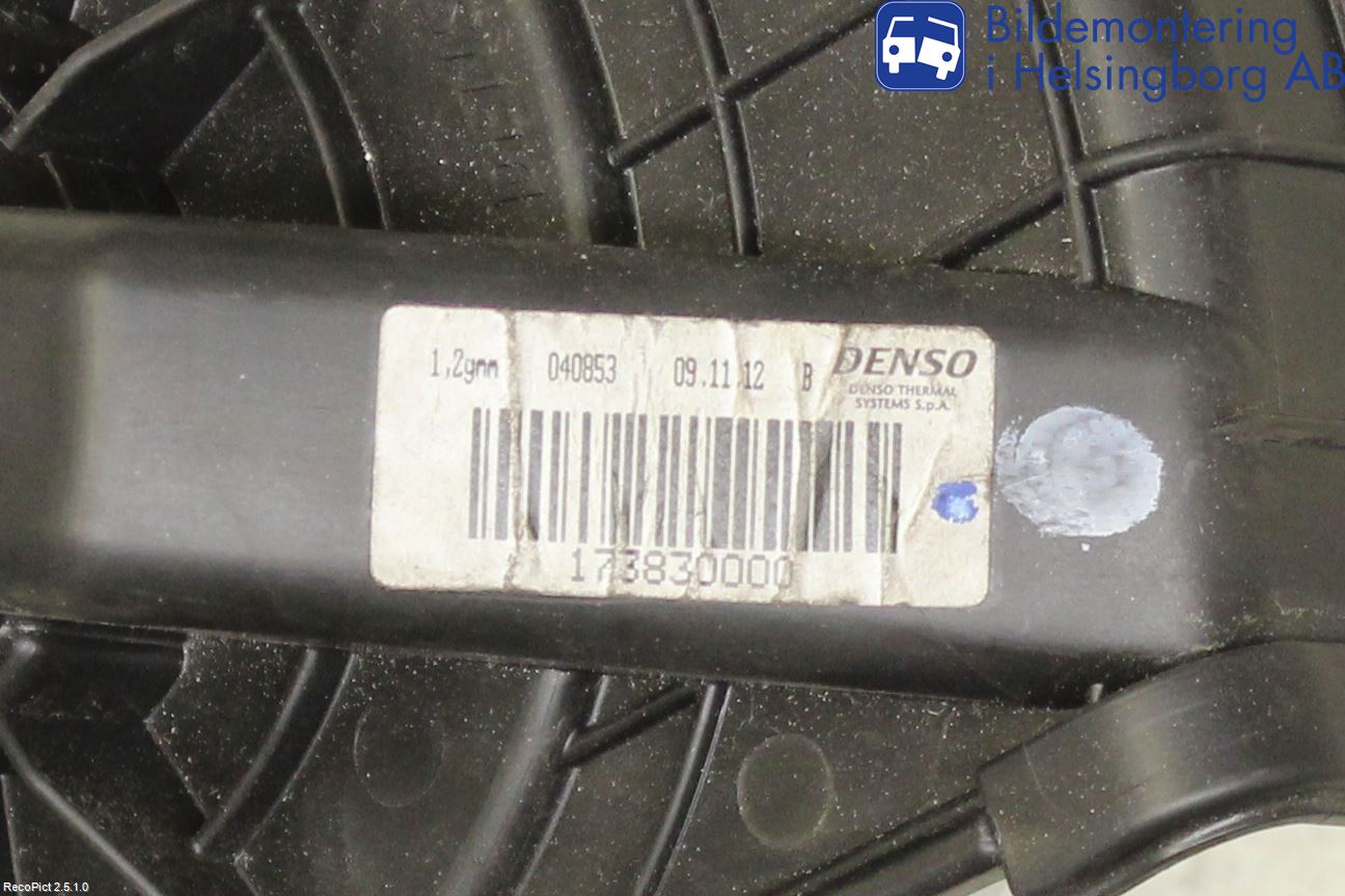 Mercedes-Benz MB CITAN (W415) 13-21 Varmeapparat Viftemotor