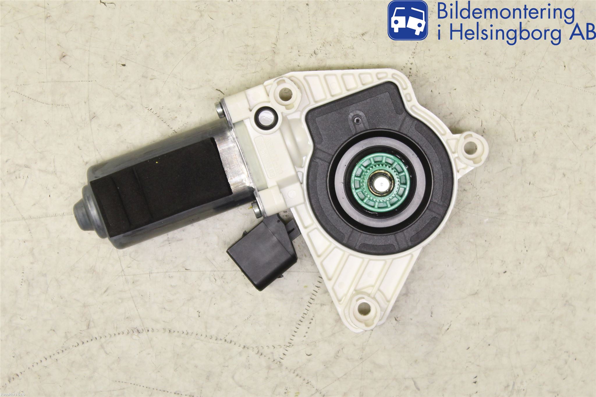Mercedes-Benz MB CLA-KLASS (C117/X117) 13-19 Vindusheismotor