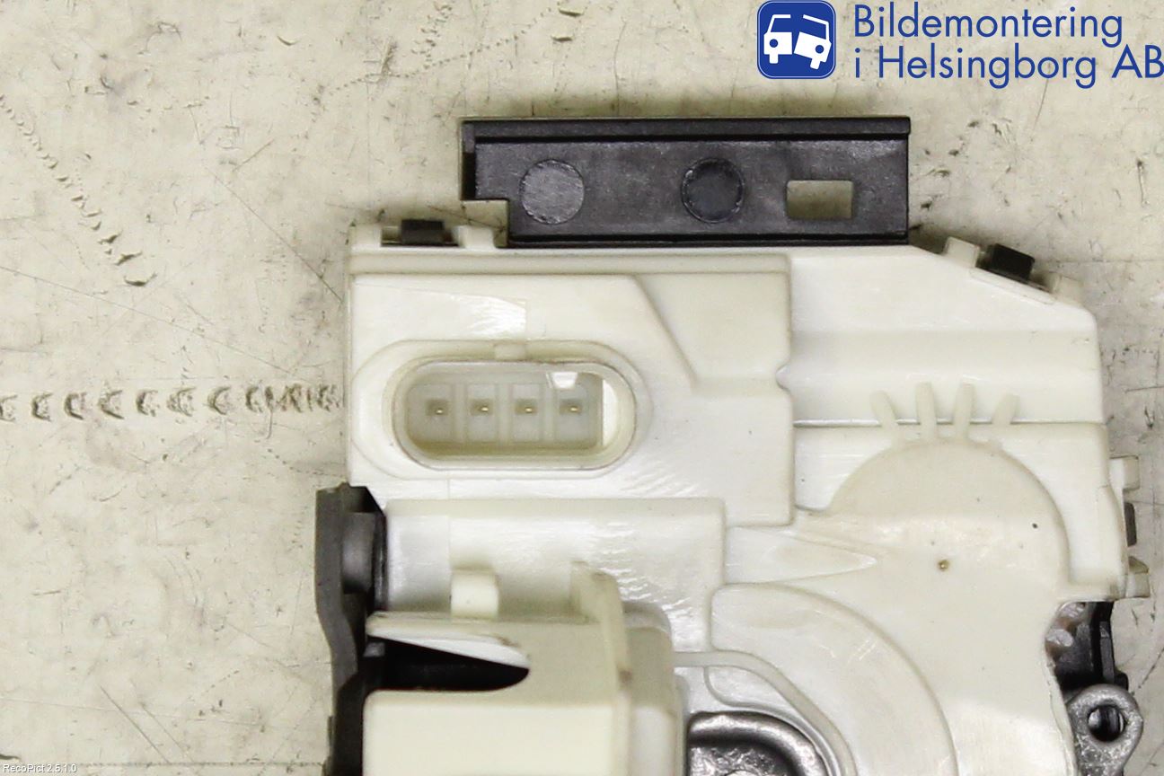 Mercedes-Benz MB CLA-KLASS (C117/X117) 13-19 Sentrallåsmotor Venstre