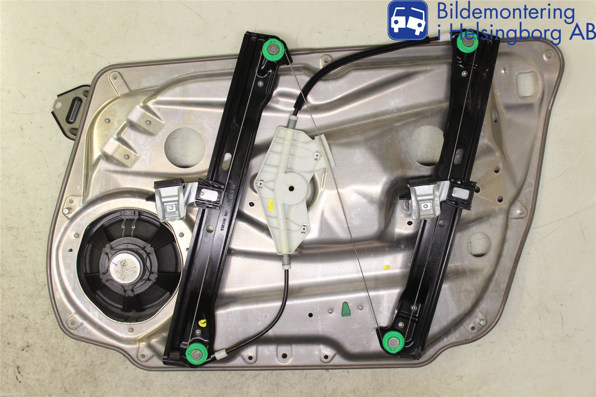 Mercedes-Benz MB E-KLASS (W212) 09-16 Vindusheis