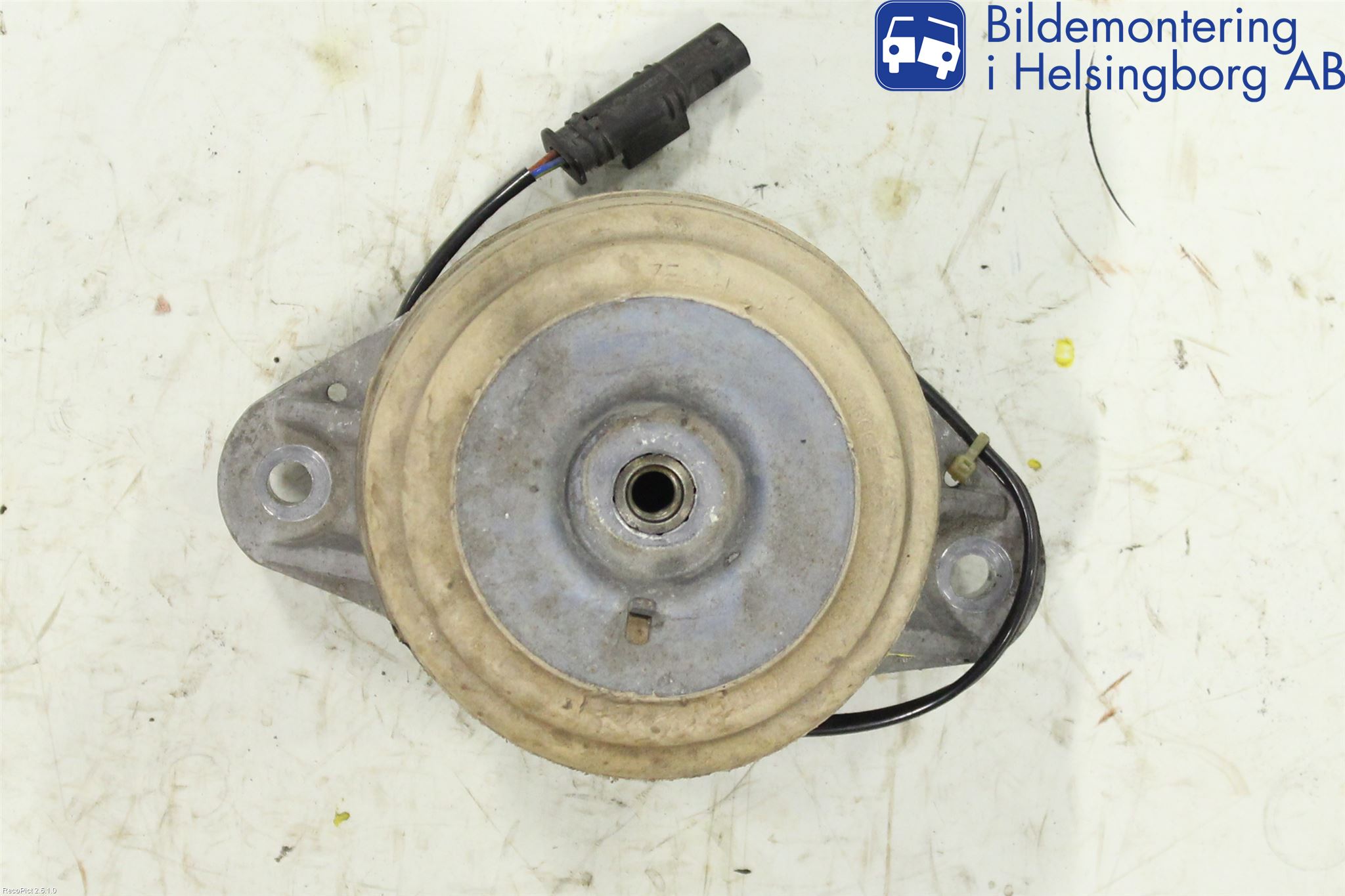 Mercedes-Benz MB GLK-KLASS (X204) 08-16 Motor Feste Gummi