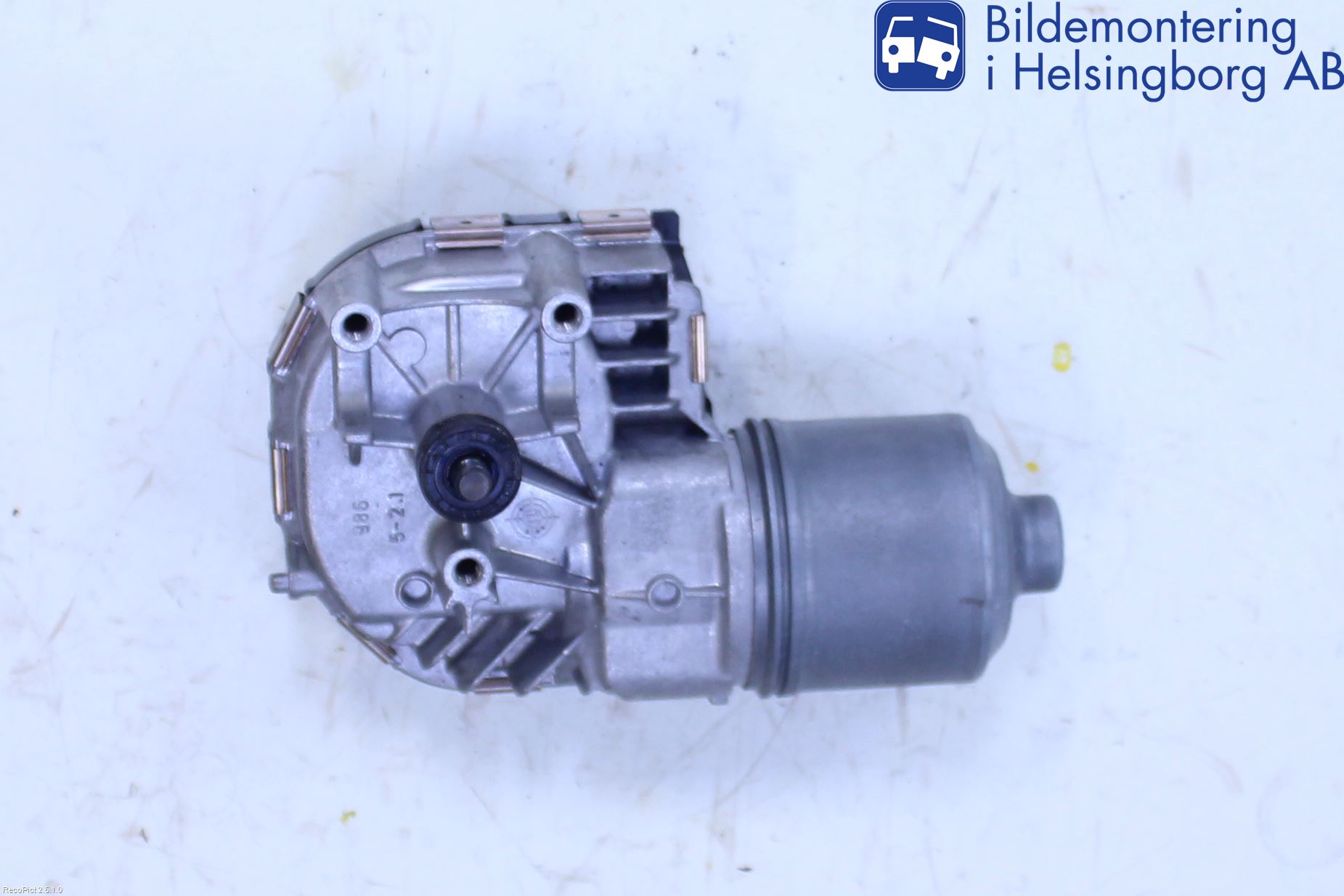 Peugeot 3008 09-16 Viskermotor Frontrute