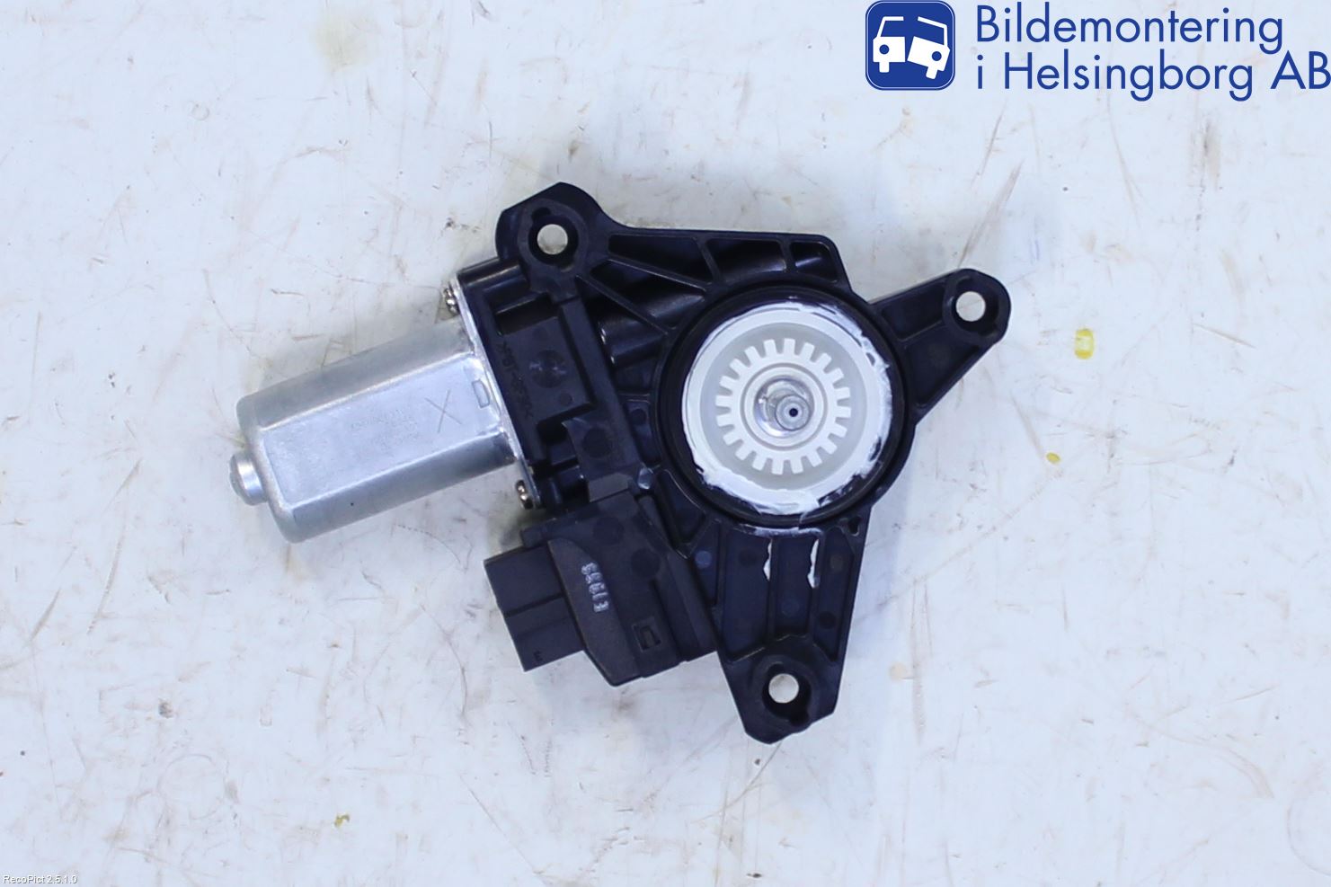 Mercedes-Benz MB GLA-KLASS (X156) 13-20 Vindusheismotor