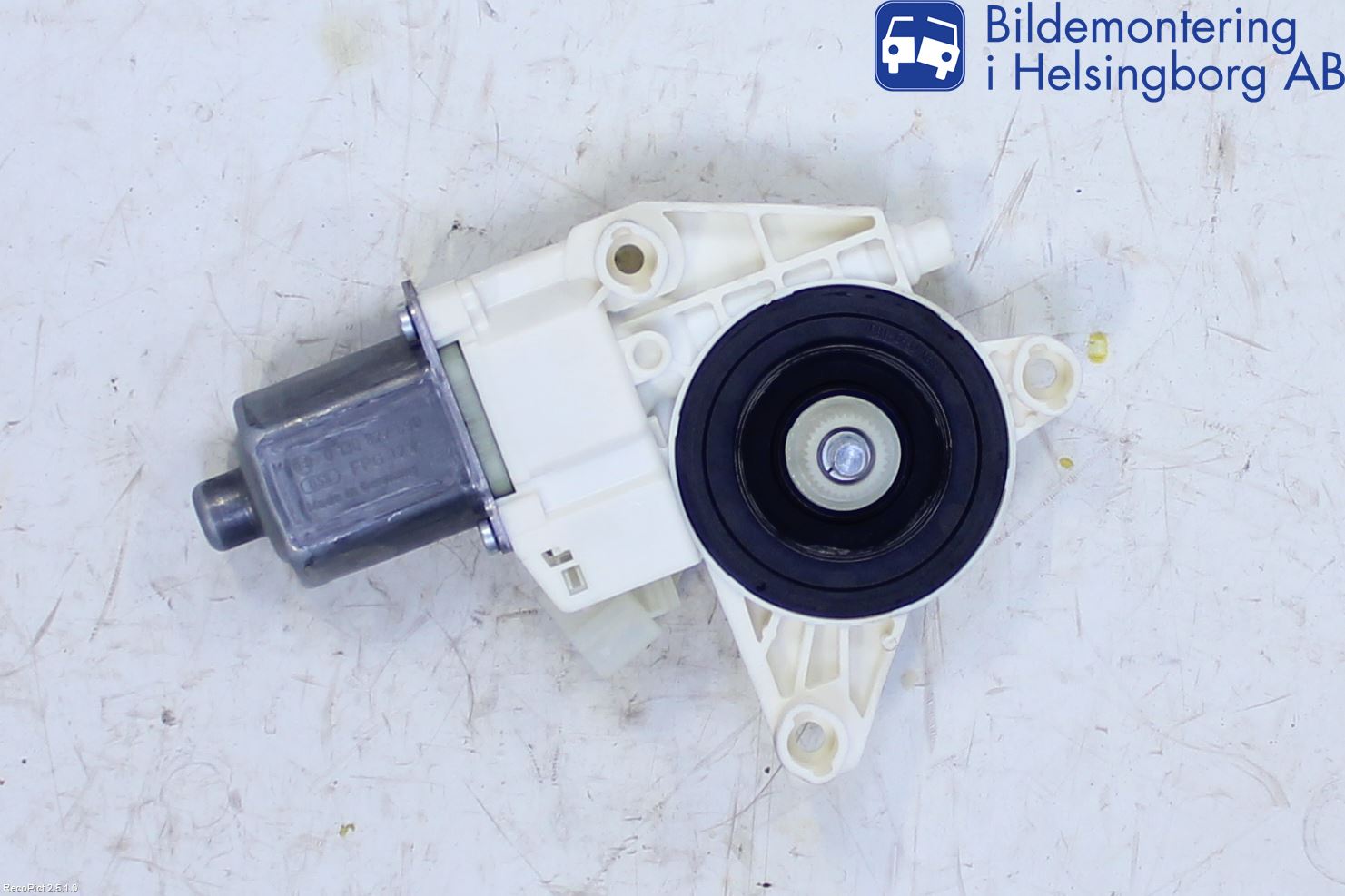 Mercedes-Benz MB GLA-KLASS (X156) 13-20 Vindusheismotor