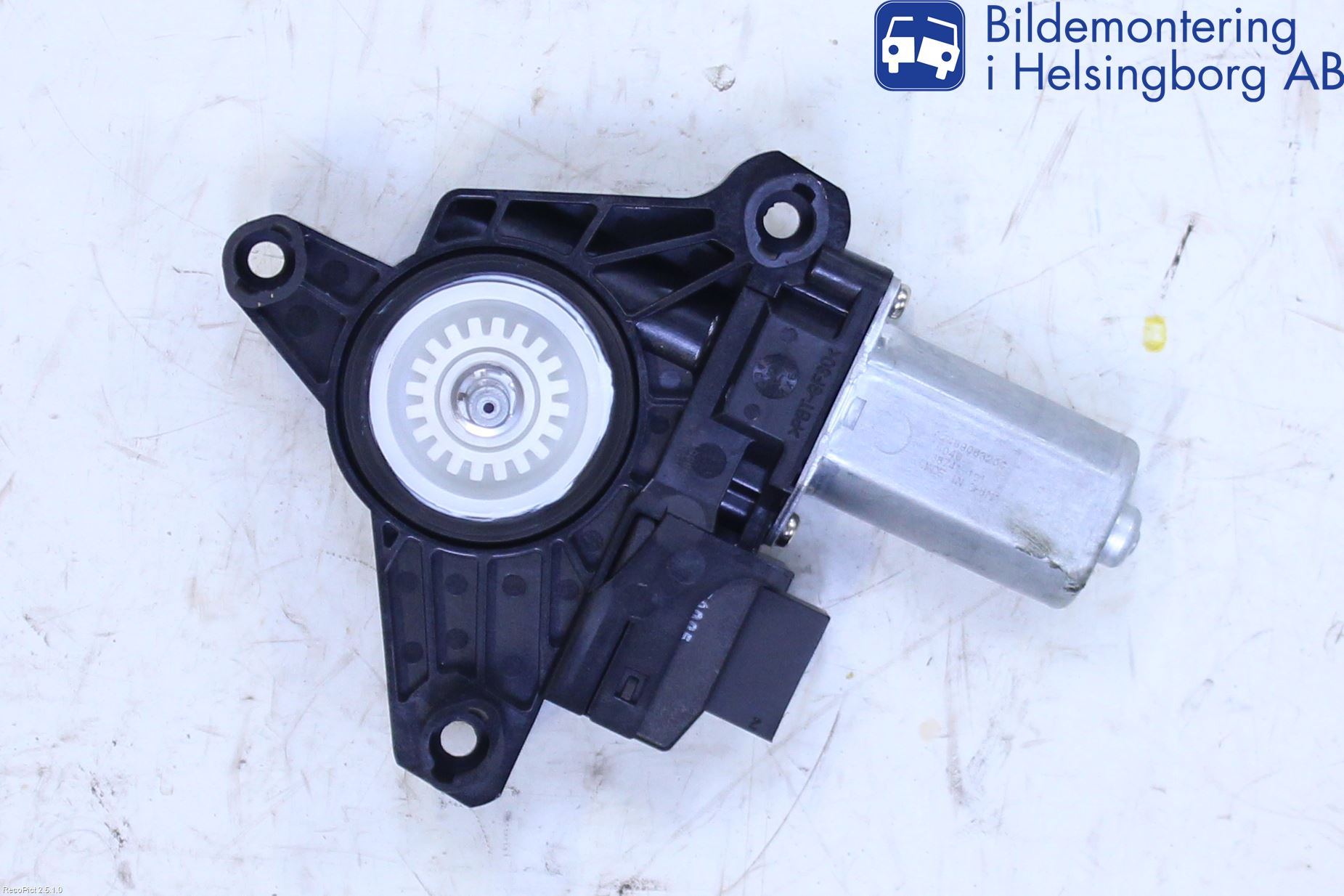 Mercedes-Benz MB GLA-KLASS (X156) 13-20 Vindusheismotor