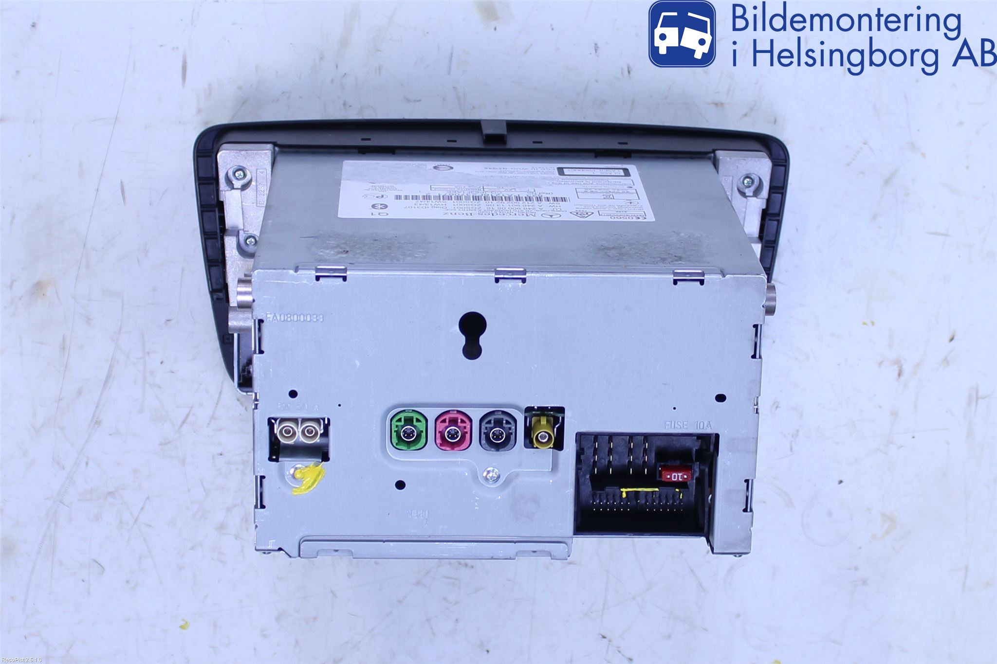 Mercedes-Benz MB GLA-KLASS (X156) 13-20 Stereo Radio Med Cd