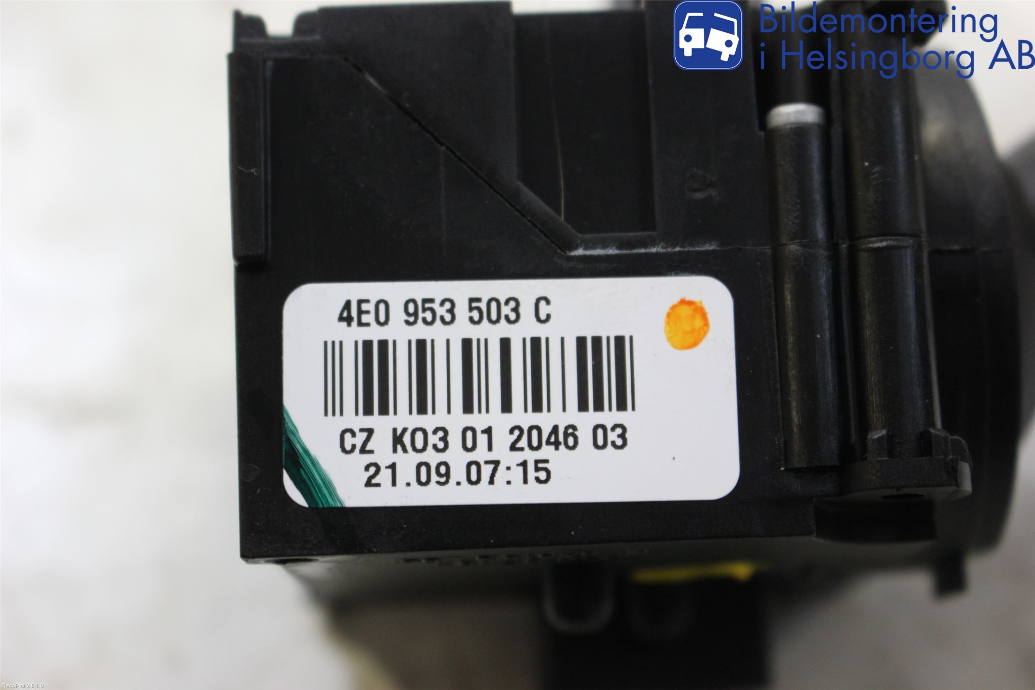 Audi A6/S6     05-11 Bryter Ratt Visker - Spyler
