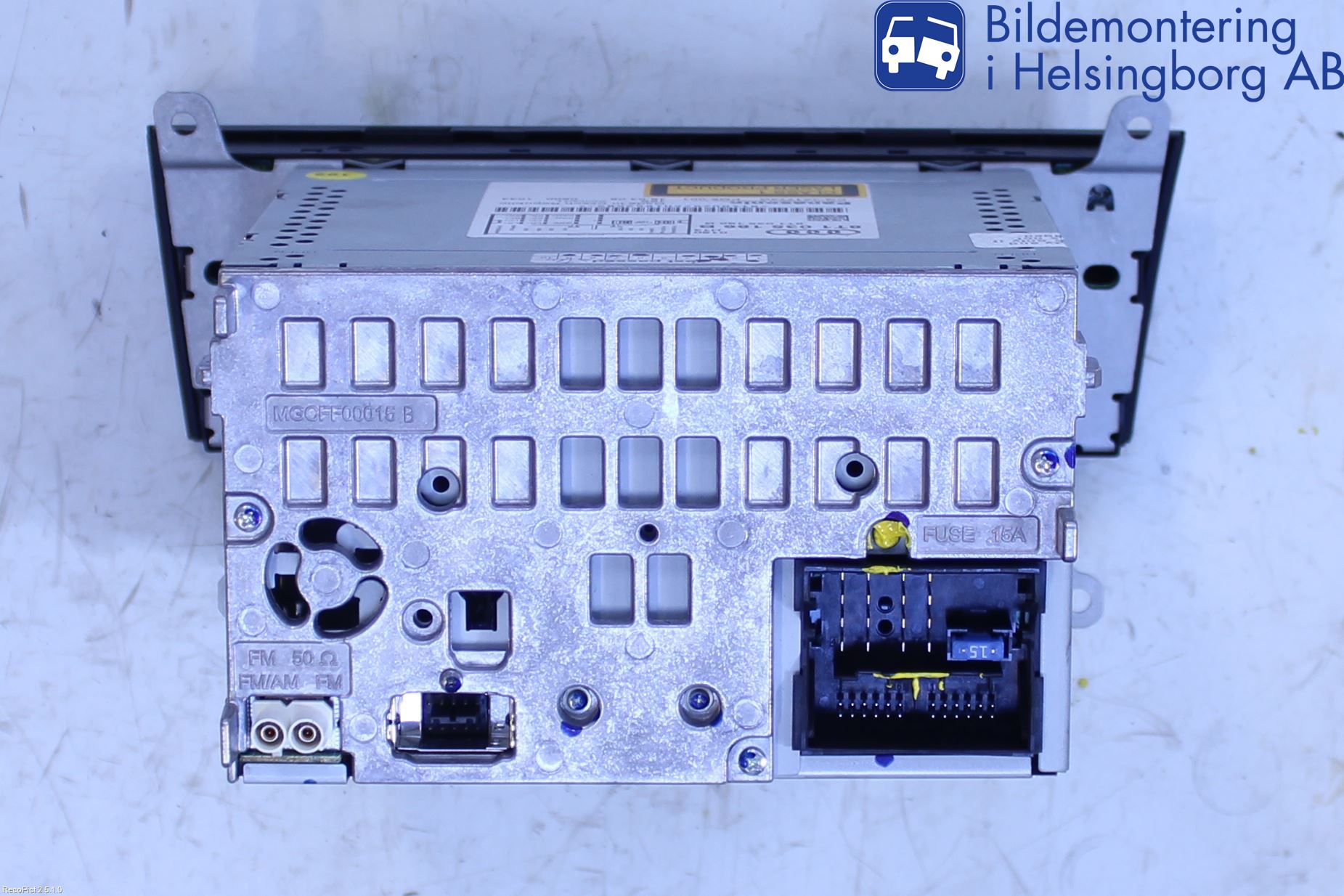 Audi A4/S4 08-11 Stereo Radio Med Cd