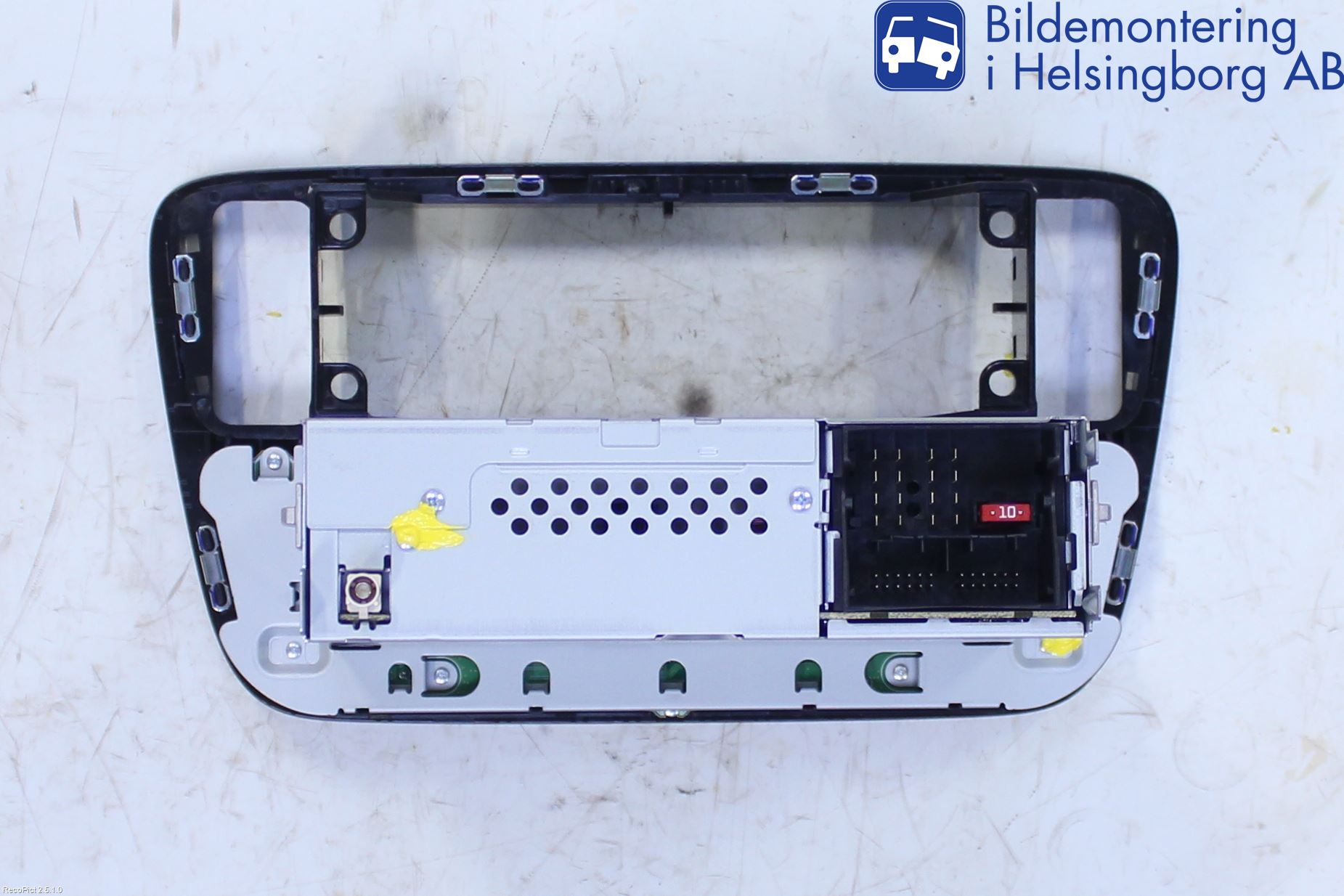 Volkswagen VW UP! / E-UP! Stereo Radio Med Cd
