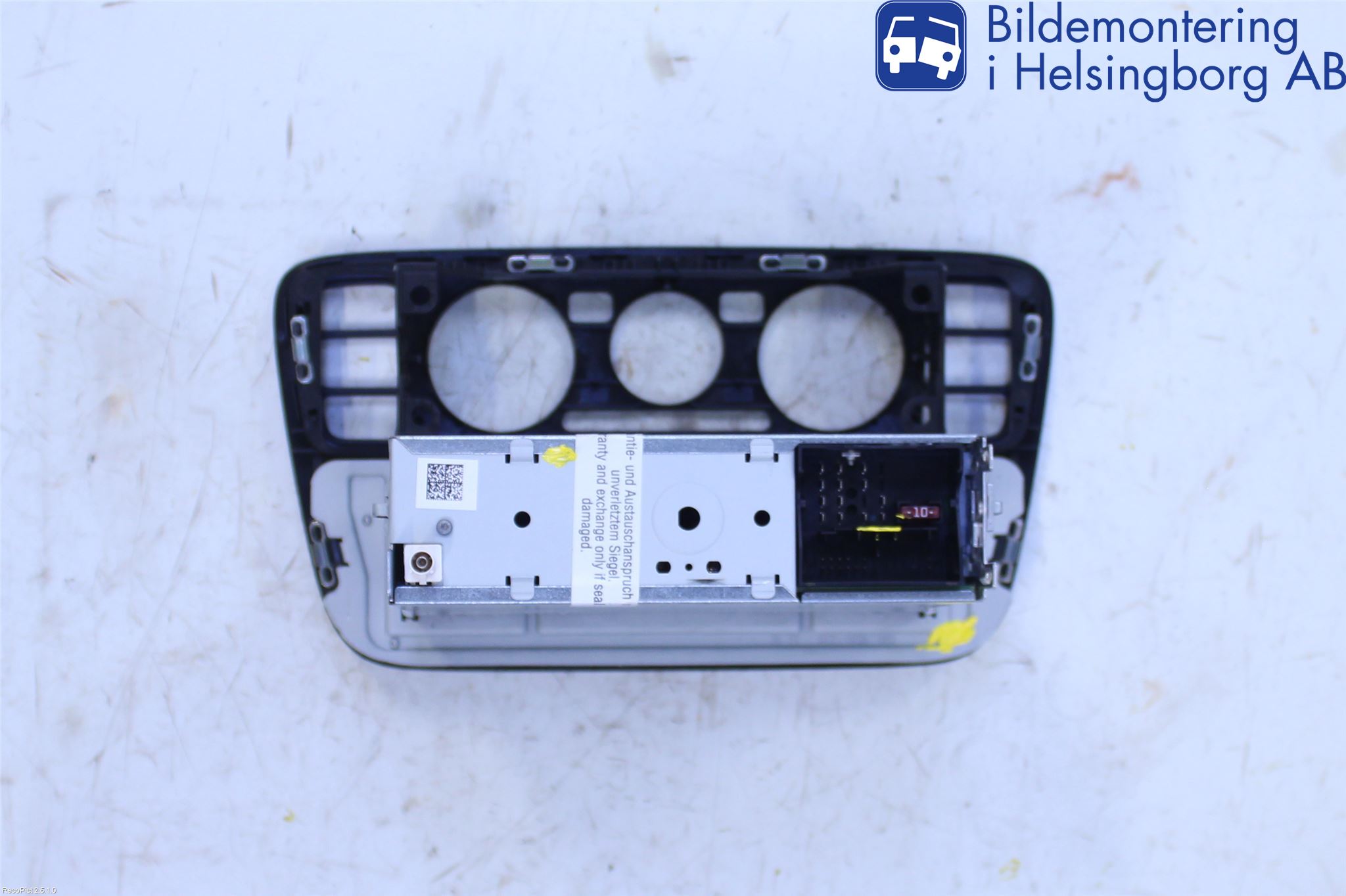 Volkswagen VW UP! / E-UP! Stereo Radio Med Cd