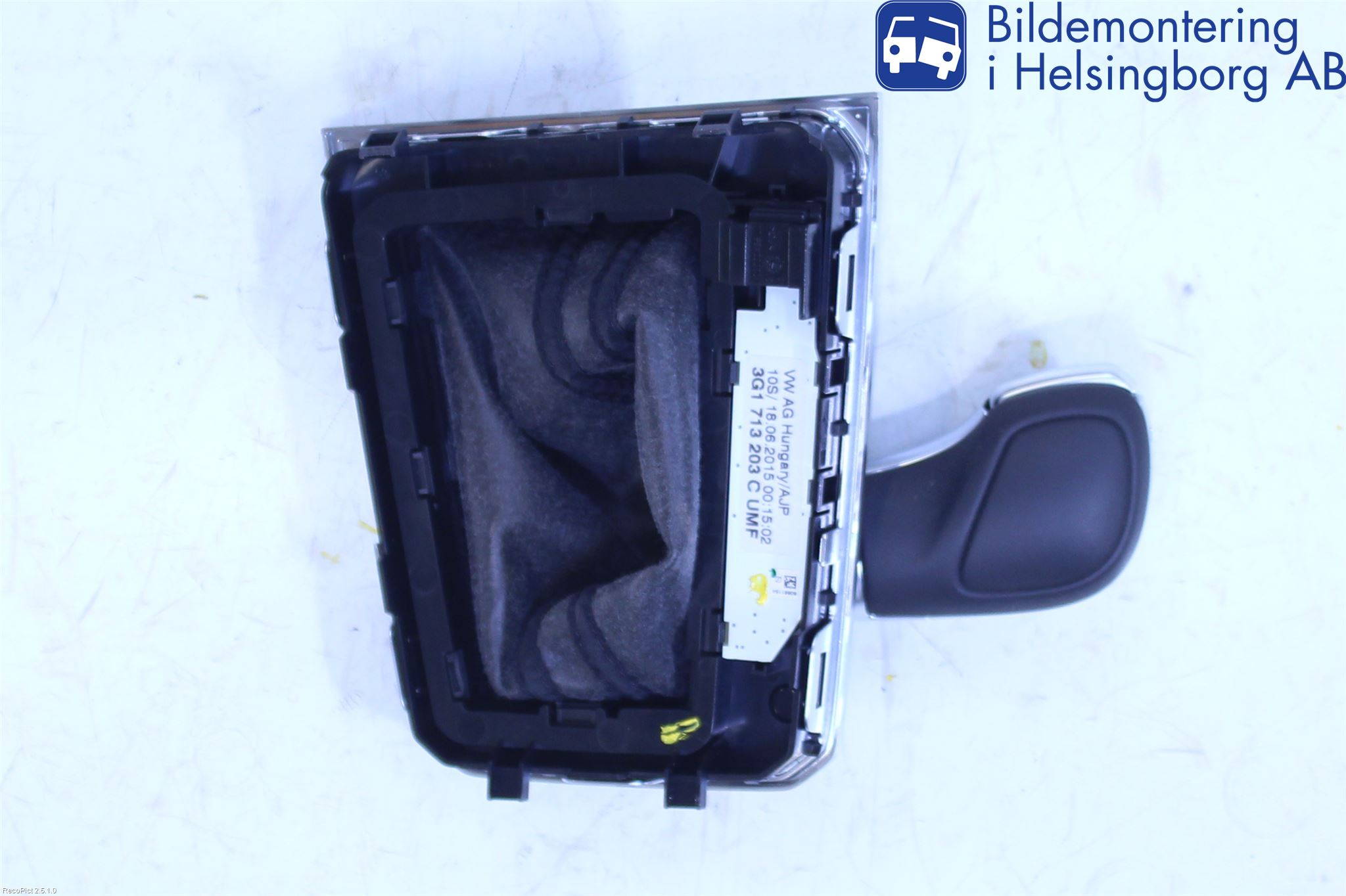 Volkswagen VW PASSAT 15-19 Gearspak Mansjett