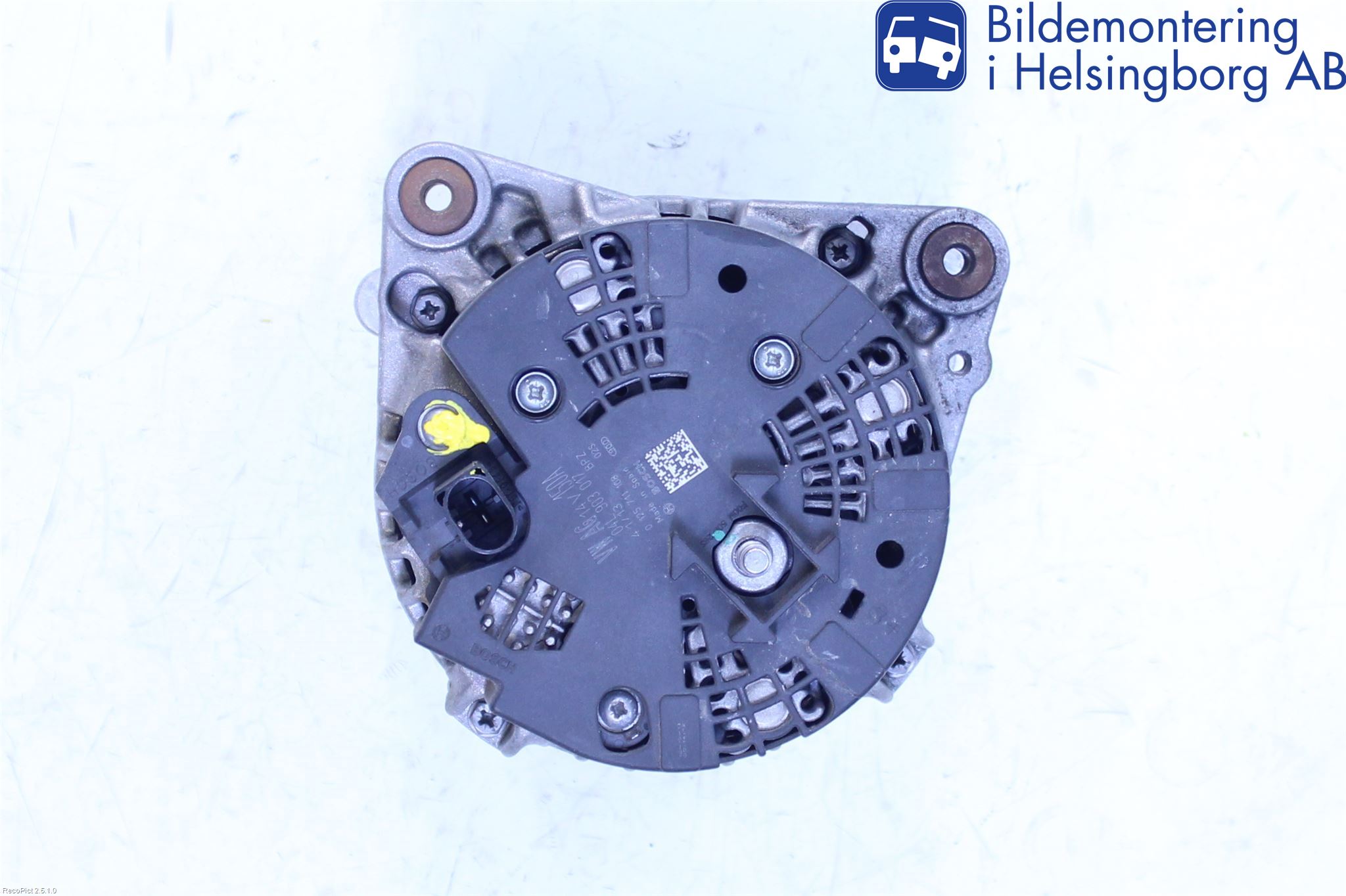 Audi A4 12-15 Dynamo